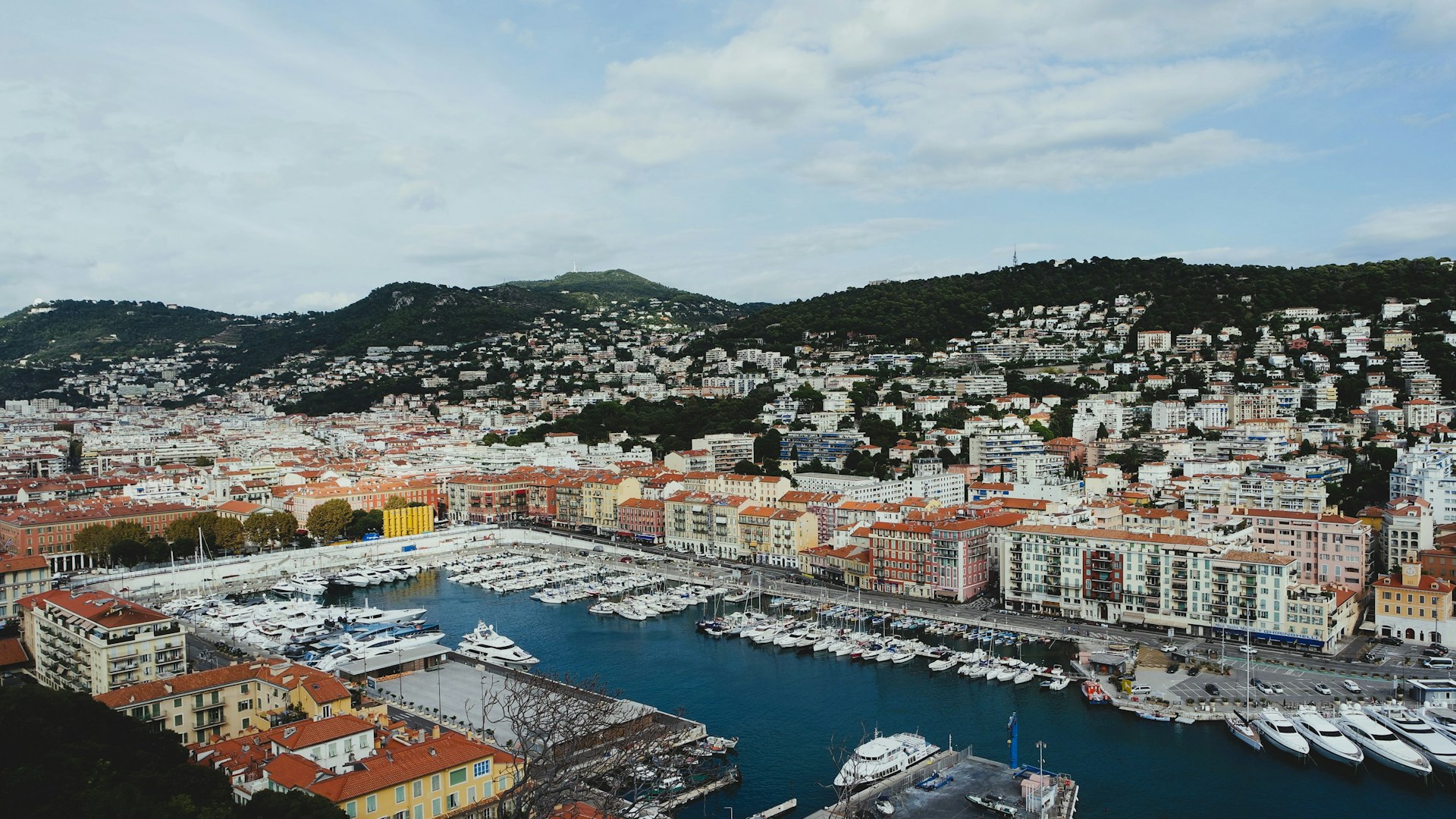 French Riviera yacht charter