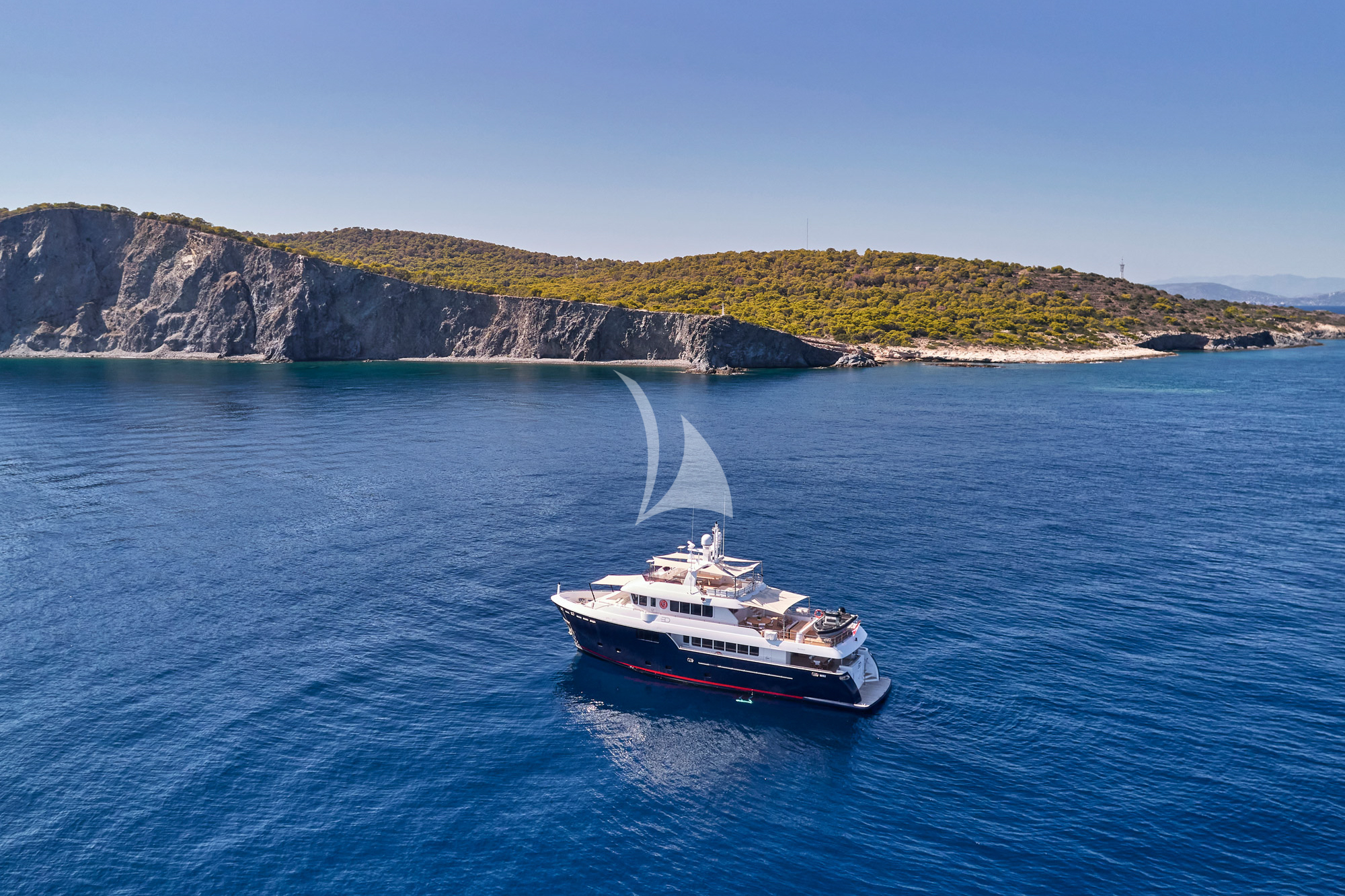 Crewed Motor Yacht 3D photo 8