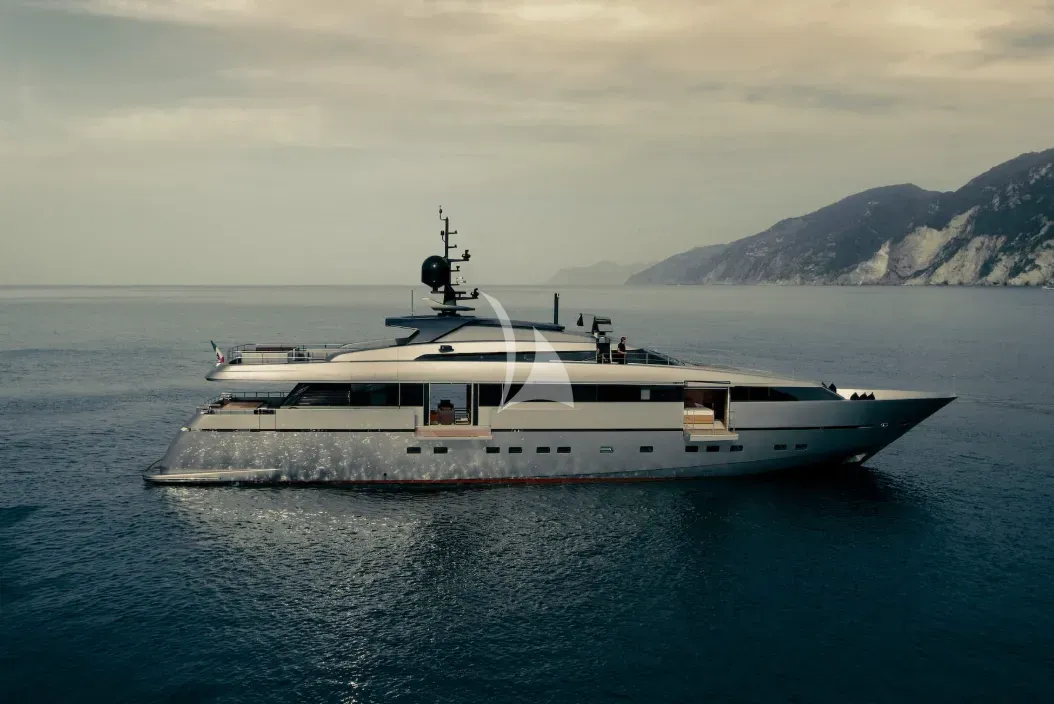 Luxury Crewed Motor Yacht 4A