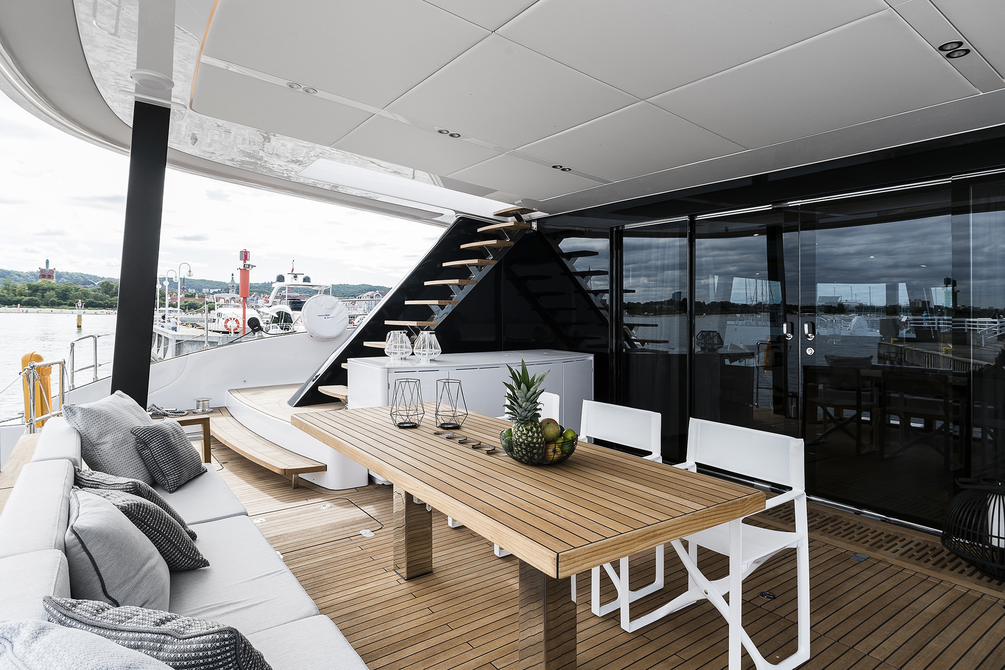 Luxury Crewed Catamaran 7X photo 5