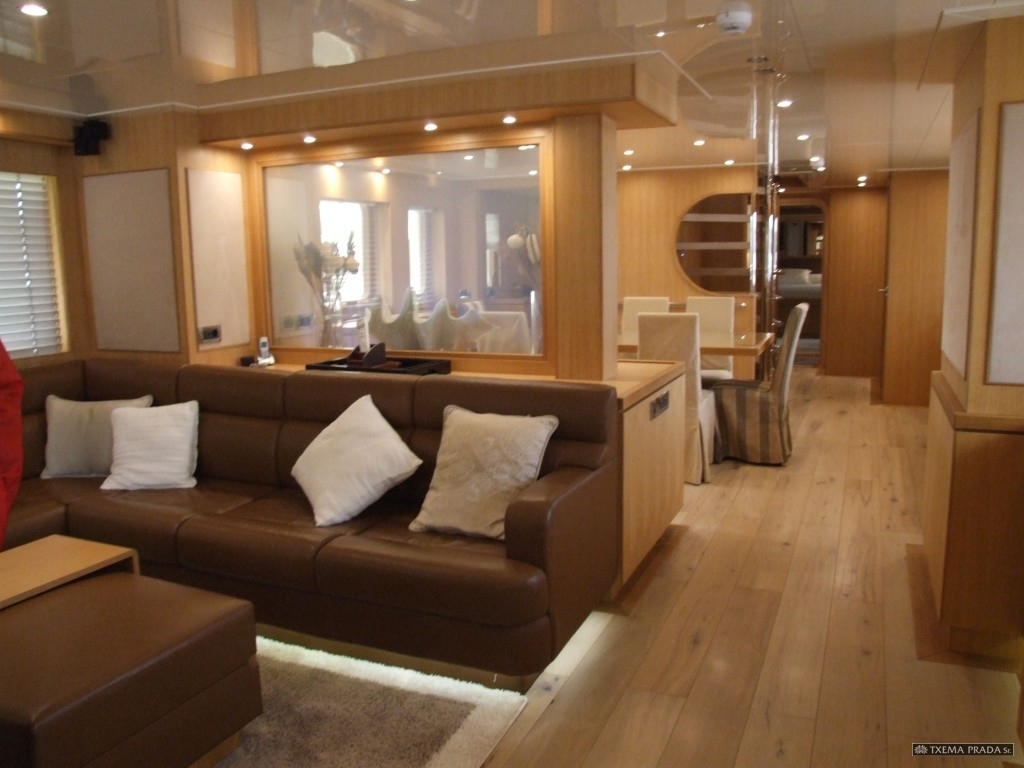 Crewed Motor Yacht BANDIDO 90 photo 6