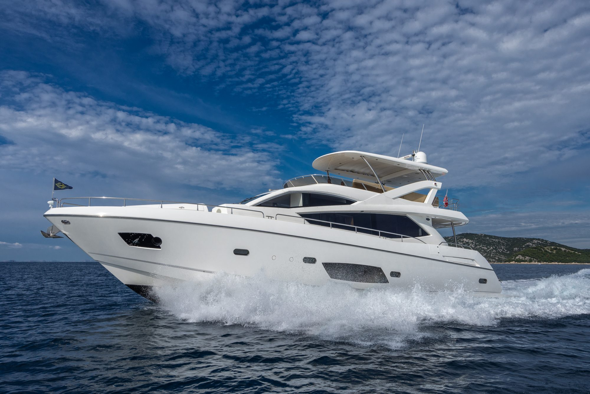 Luxury Crewed Motor Yacht A CLOUDY BAY photo 5
