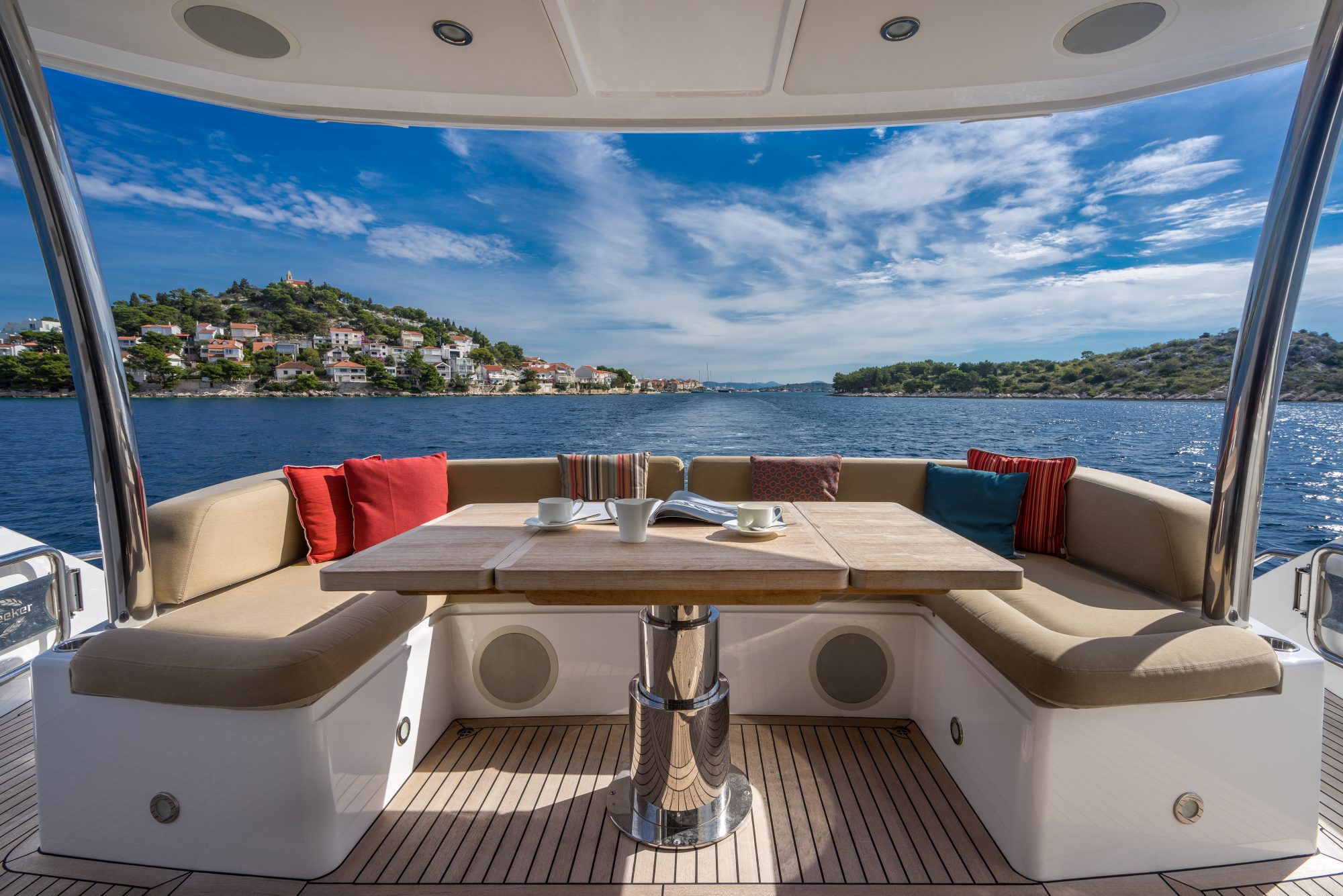 Luxury Crewed Motor Yacht A CLOUDY BAY photo 6