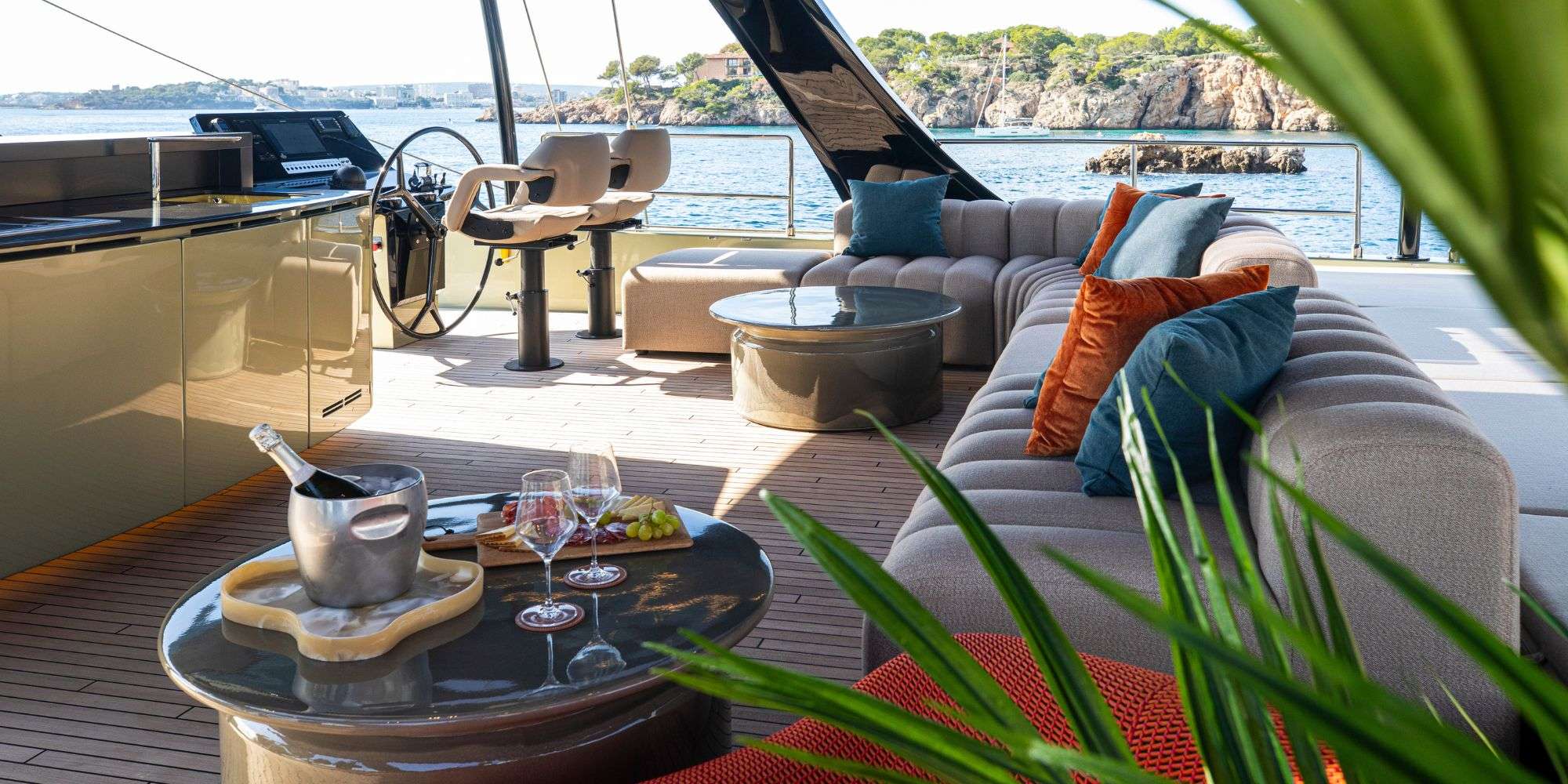 Luxury Crewed Catamaran A PLAN photo 7