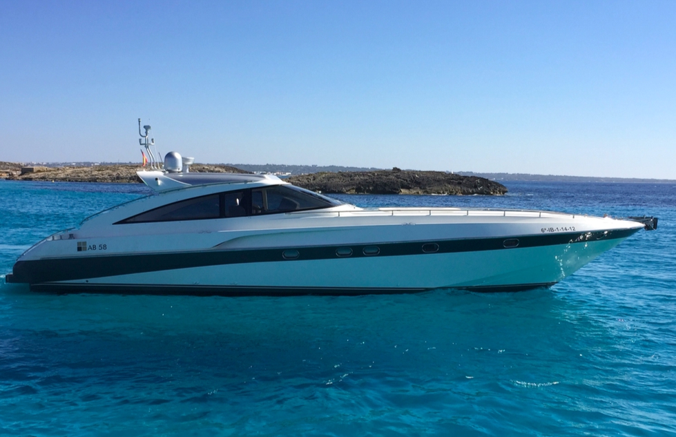 Crewed Motor Yacht AB 58