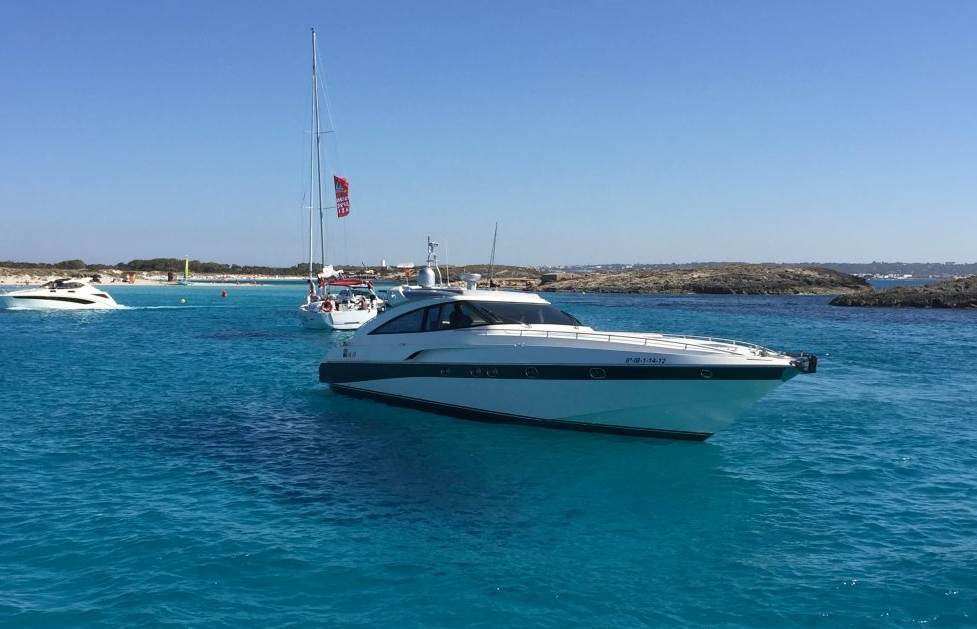 Crewed Motor Yacht AB 58 photo 4