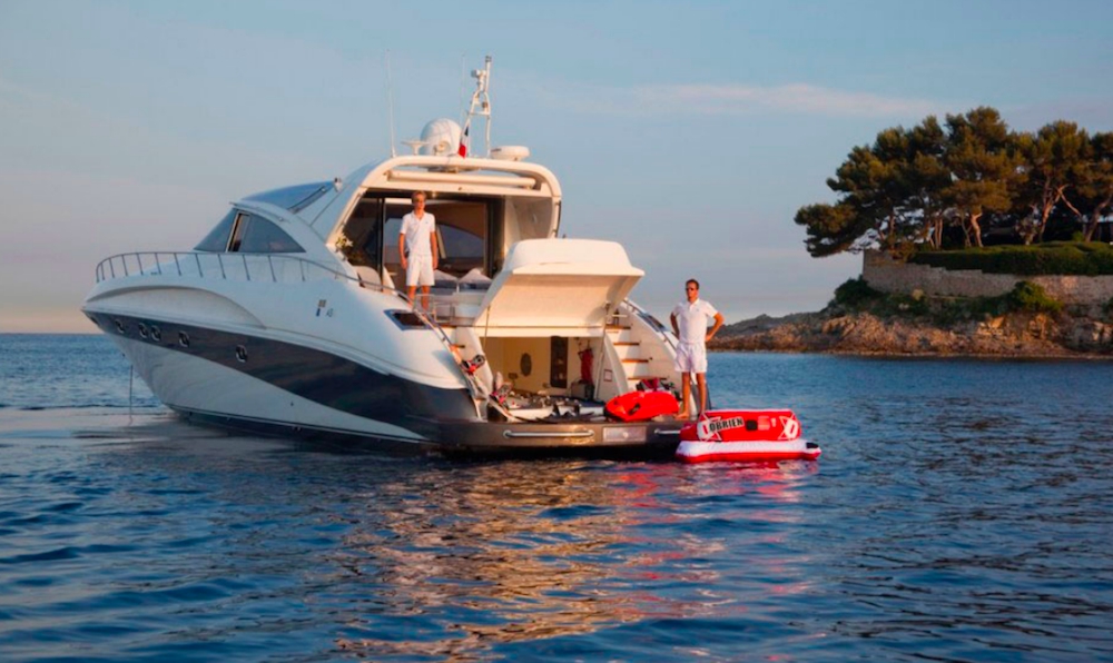 Crewed Motor Yacht AB72 photo 3