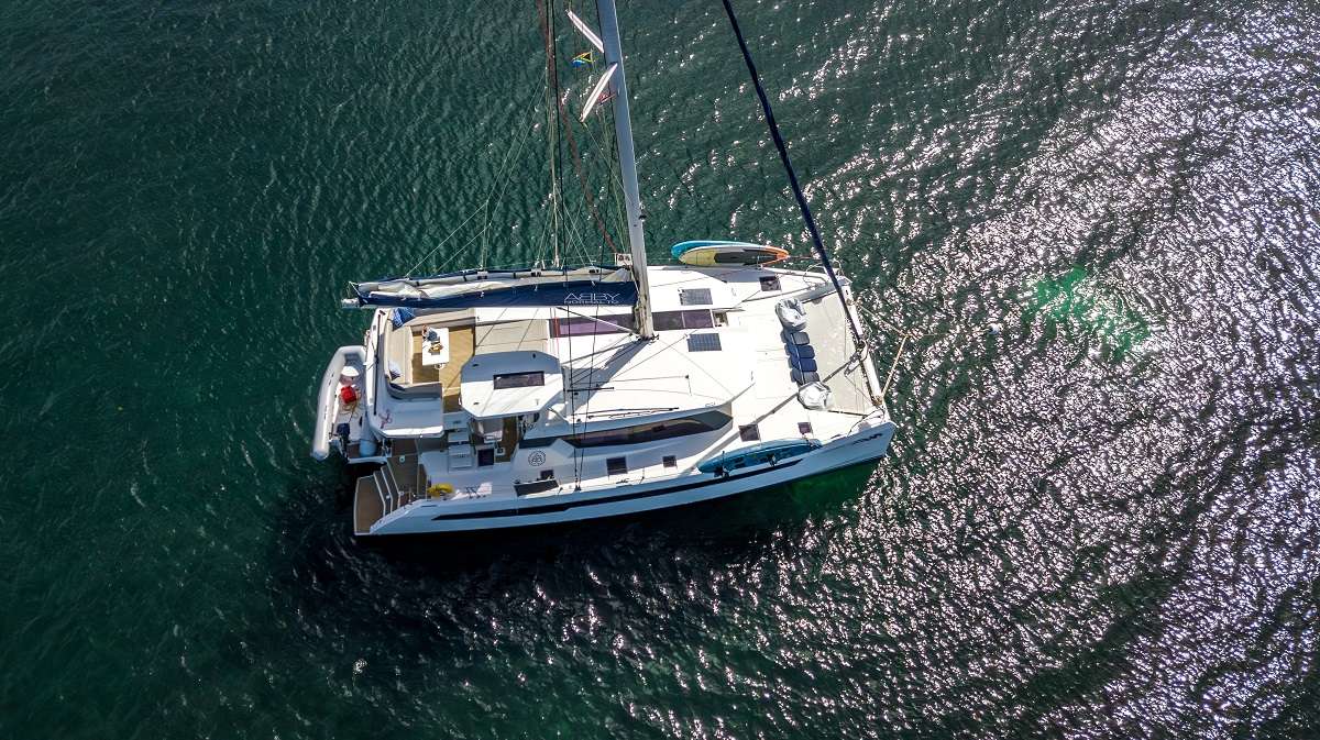 Crewed Catamaran ABBY NORMAL TO photo 3