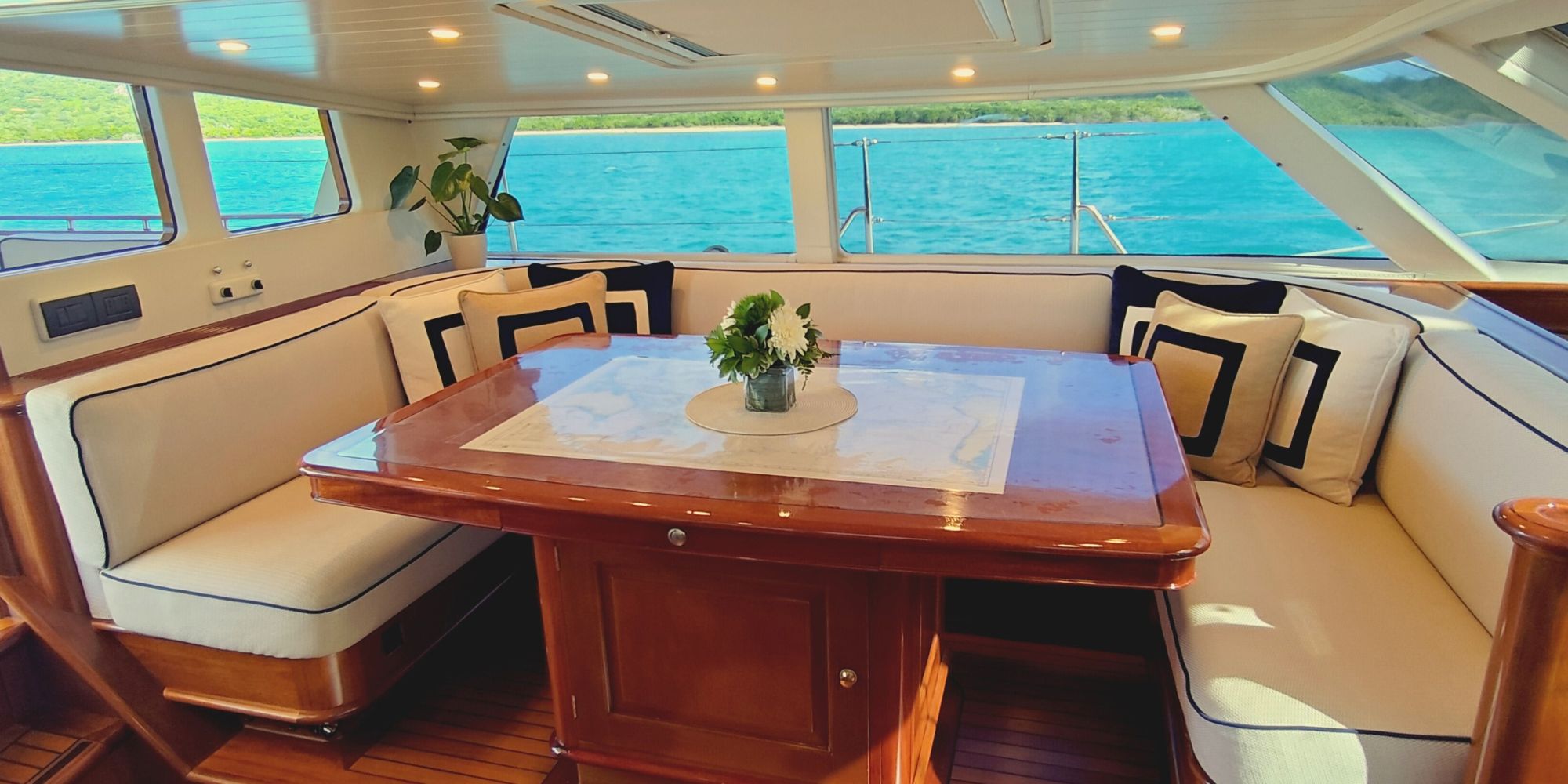 Luxury Crewed Sailing Yacht ABUNDANCE photo 8