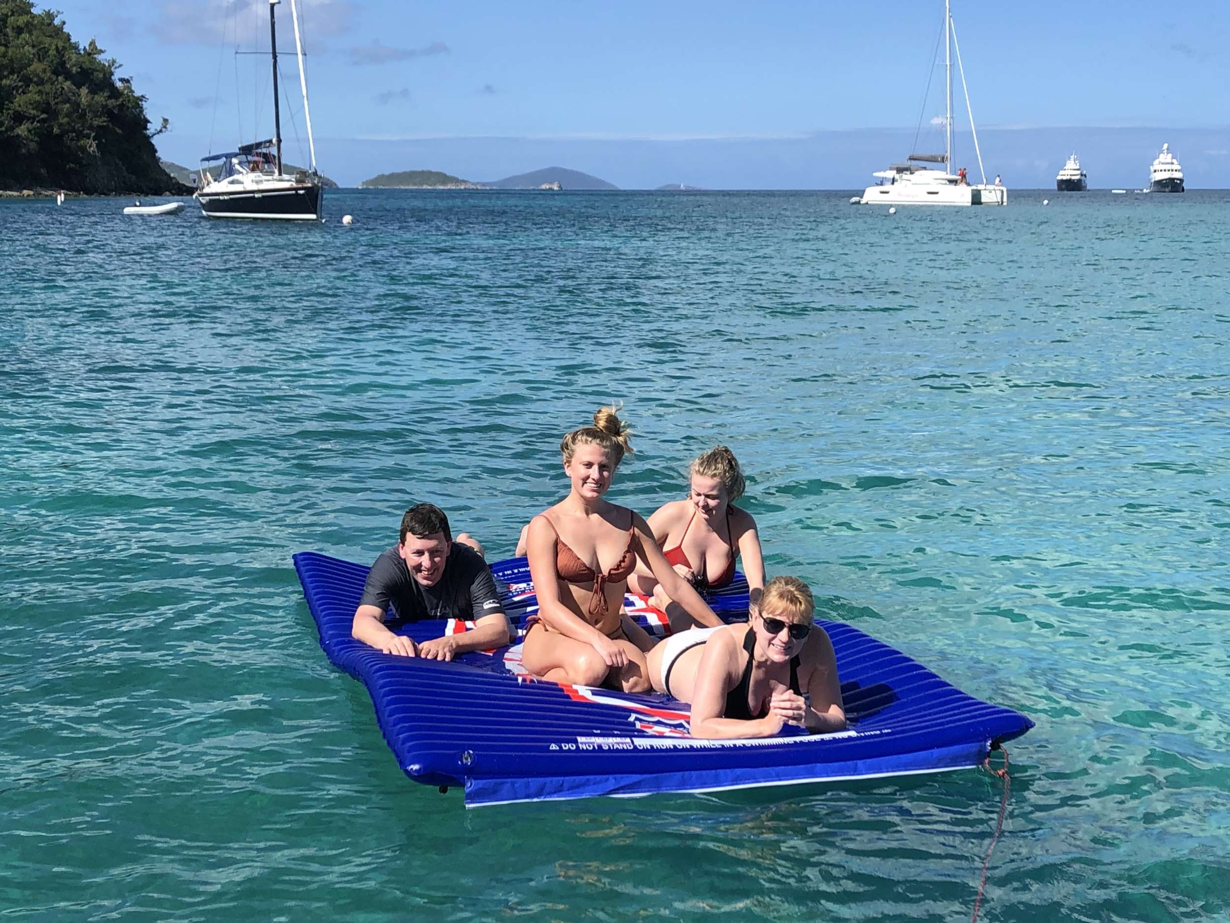 Crewed Catamaran ABUNDANCE photo 6