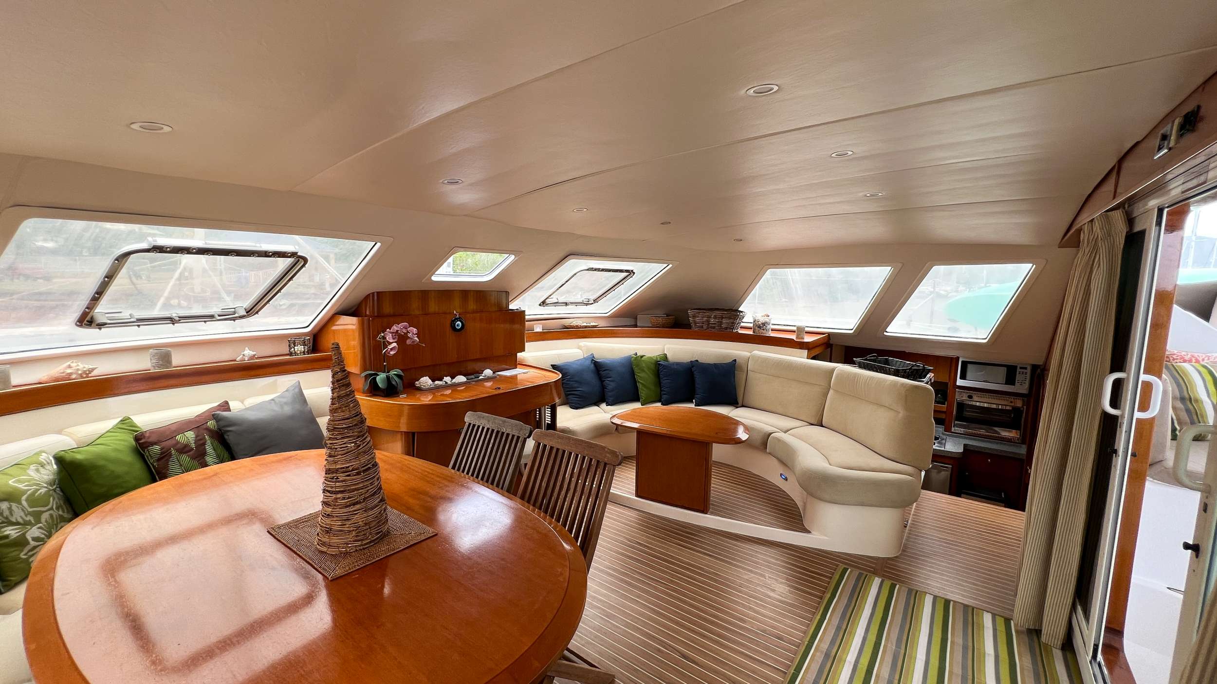 Luxury Crewed Catamaran AD ASTRA photo 8