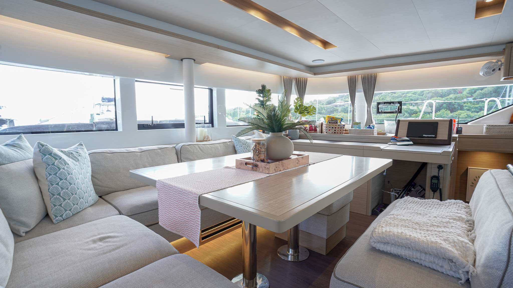 Crewed Catamaran ADAGIO photo 7