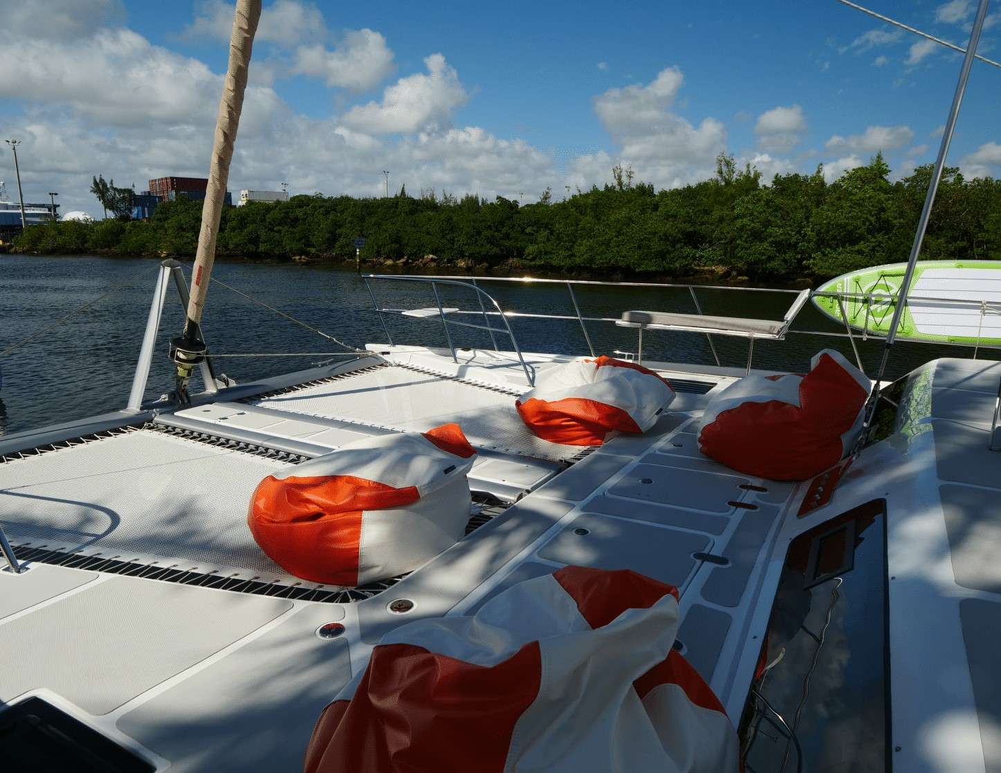 Crewed Catamaran ADVENTURE US photo 7