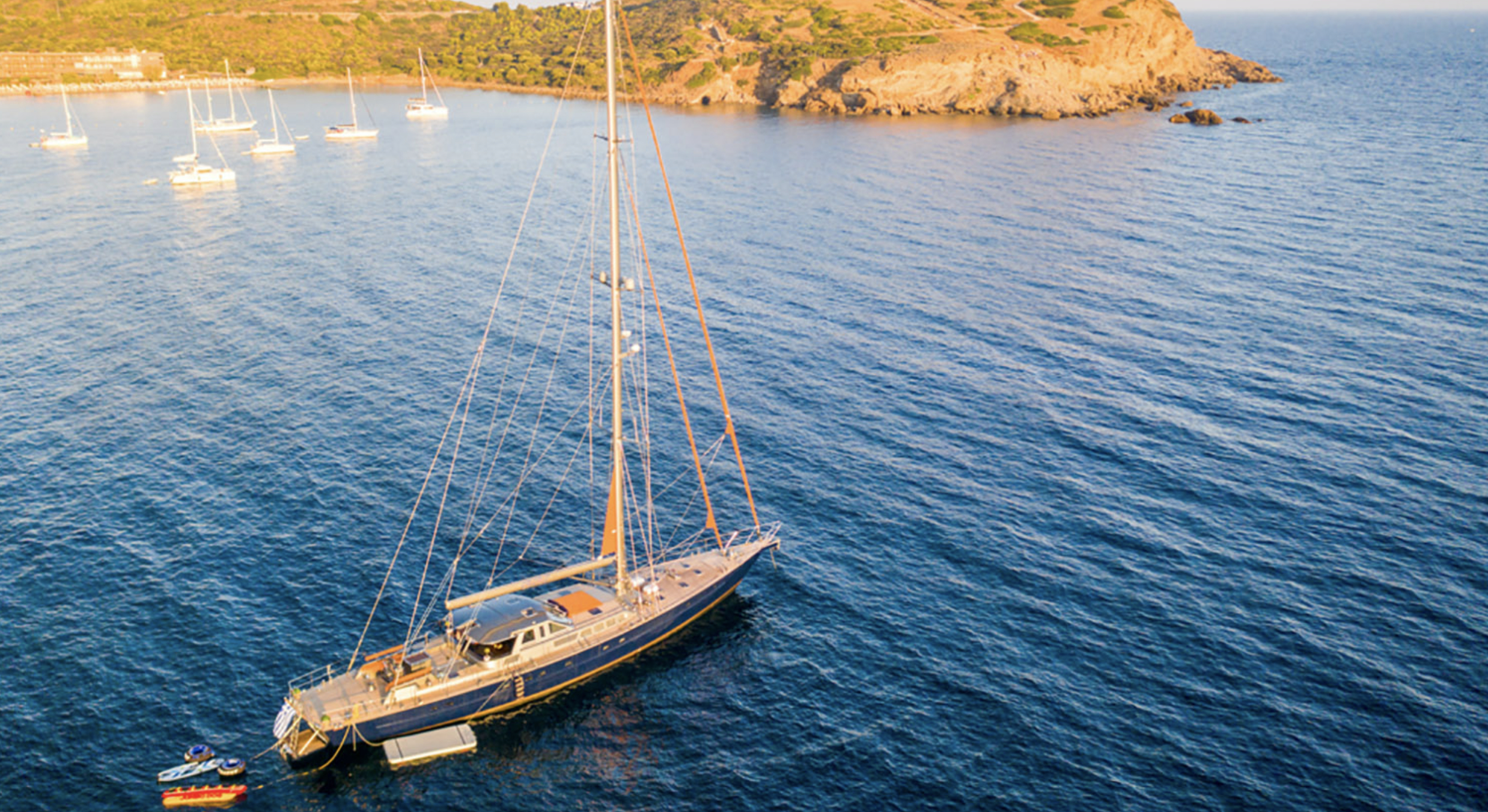 Luxury Crewed Sailing Yacht AFAET photo 4