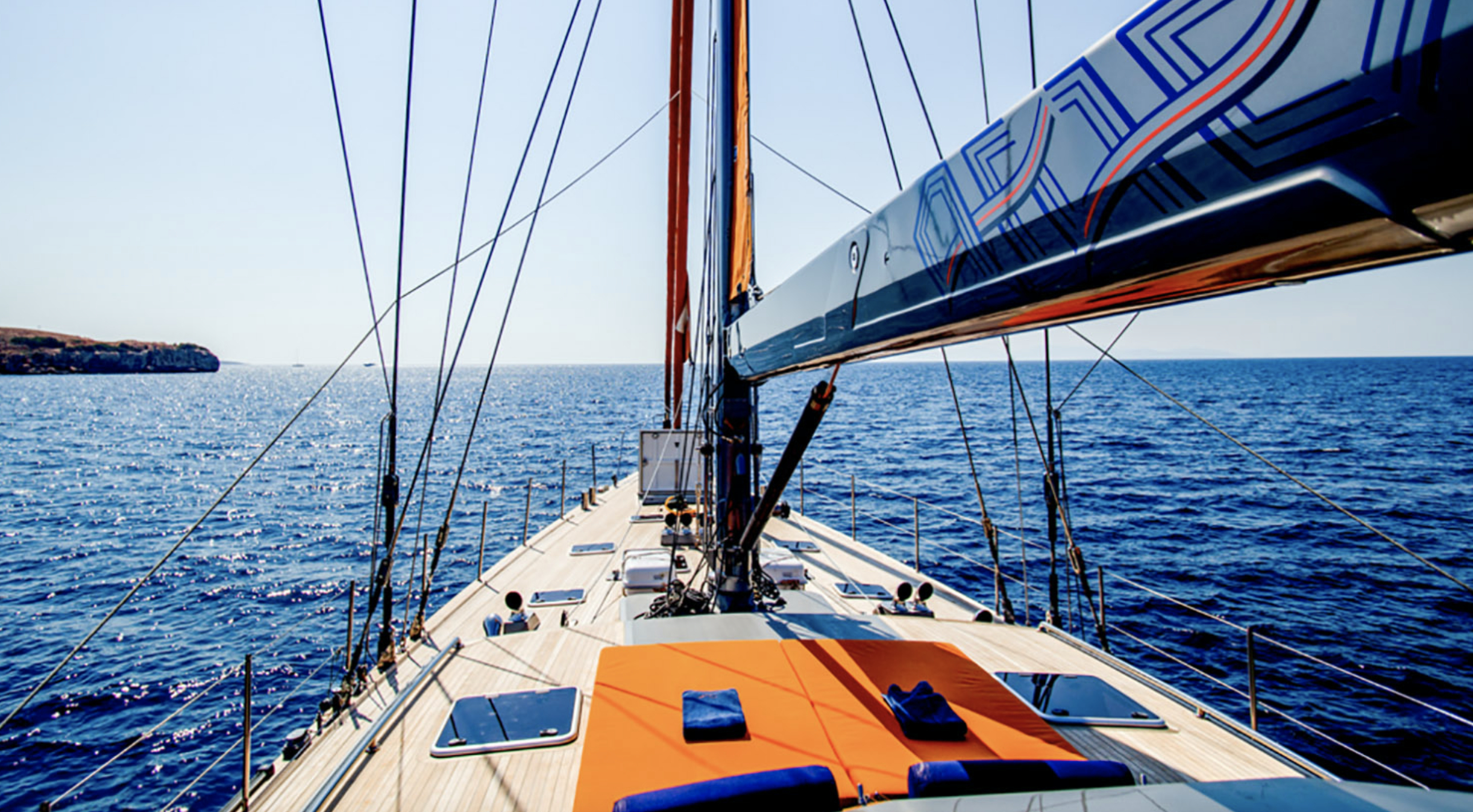 Luxury Crewed Sailing Yacht AFAET photo 8