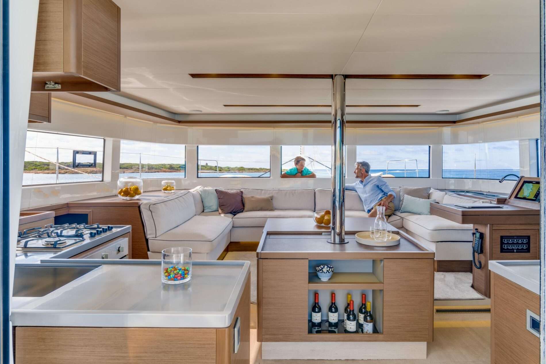 Bareboat Catamaran ALAIA photo 4