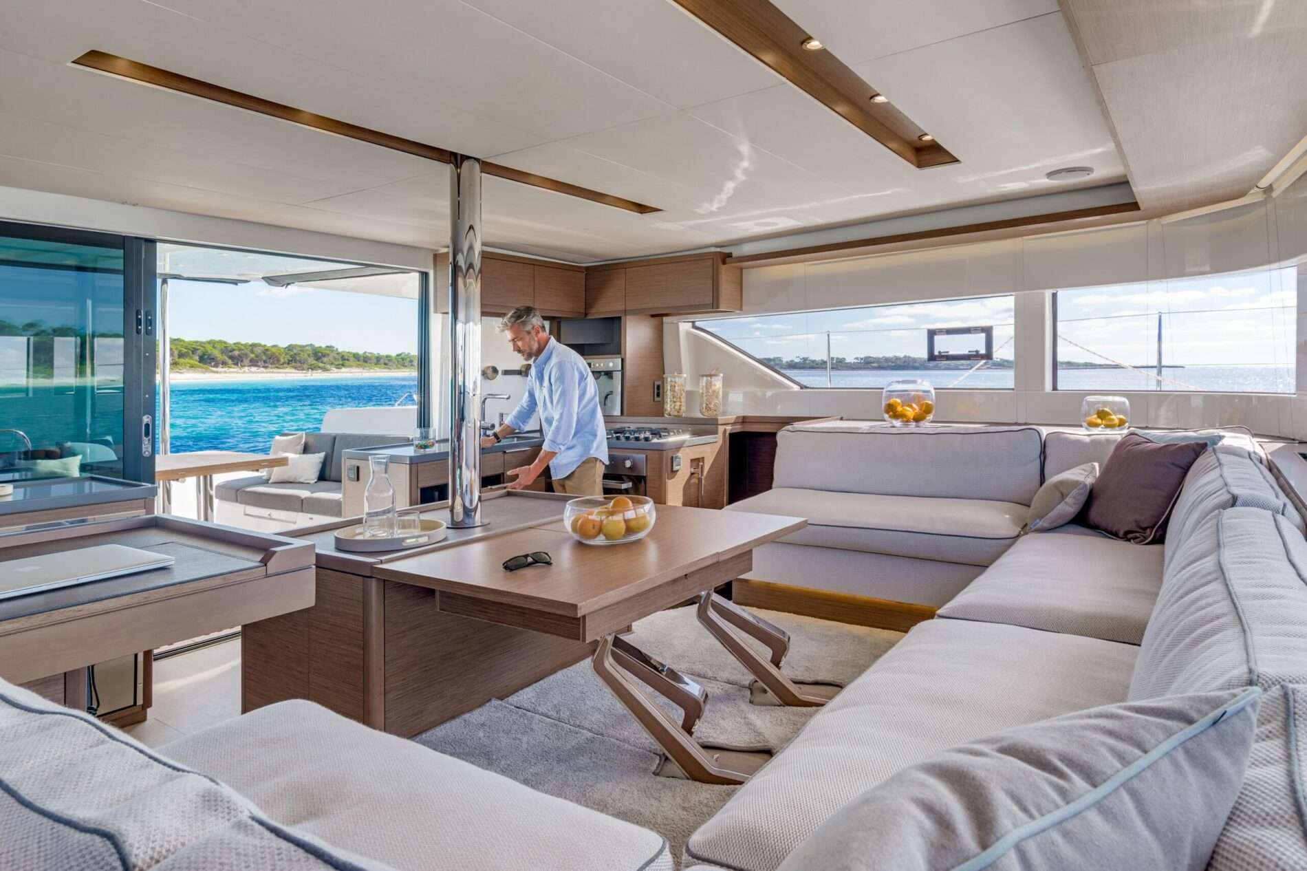 Bareboat Catamaran ALAIA photo 5