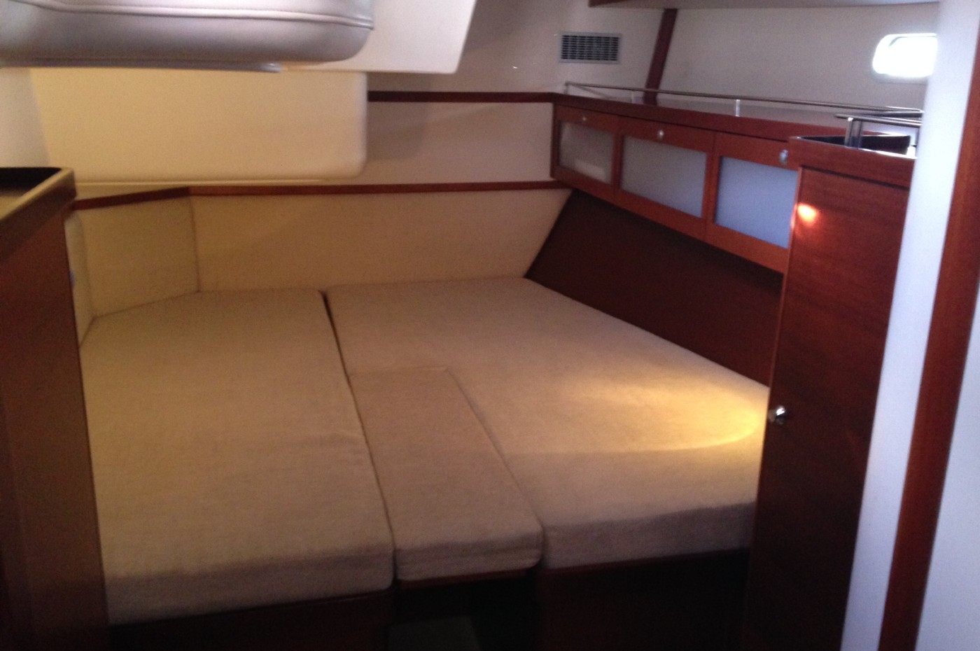 Luxury Crewed Sailing Yacht ALIMA photo 6