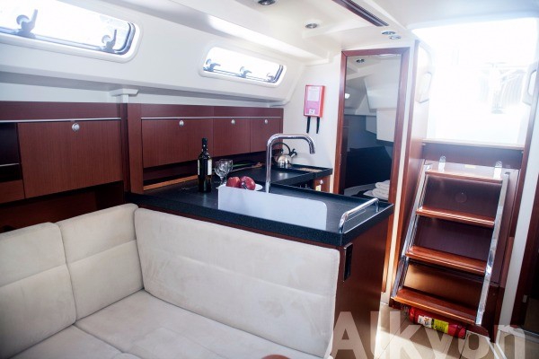 Bareboat Sailing Yacht ALKION photo 7