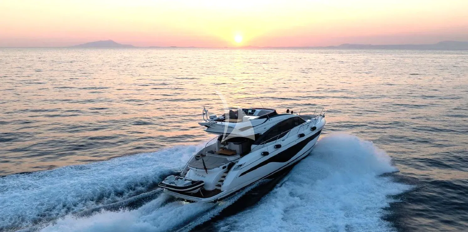 Luxury Crewed Motor Yacht ALL FOR YOU photo 6