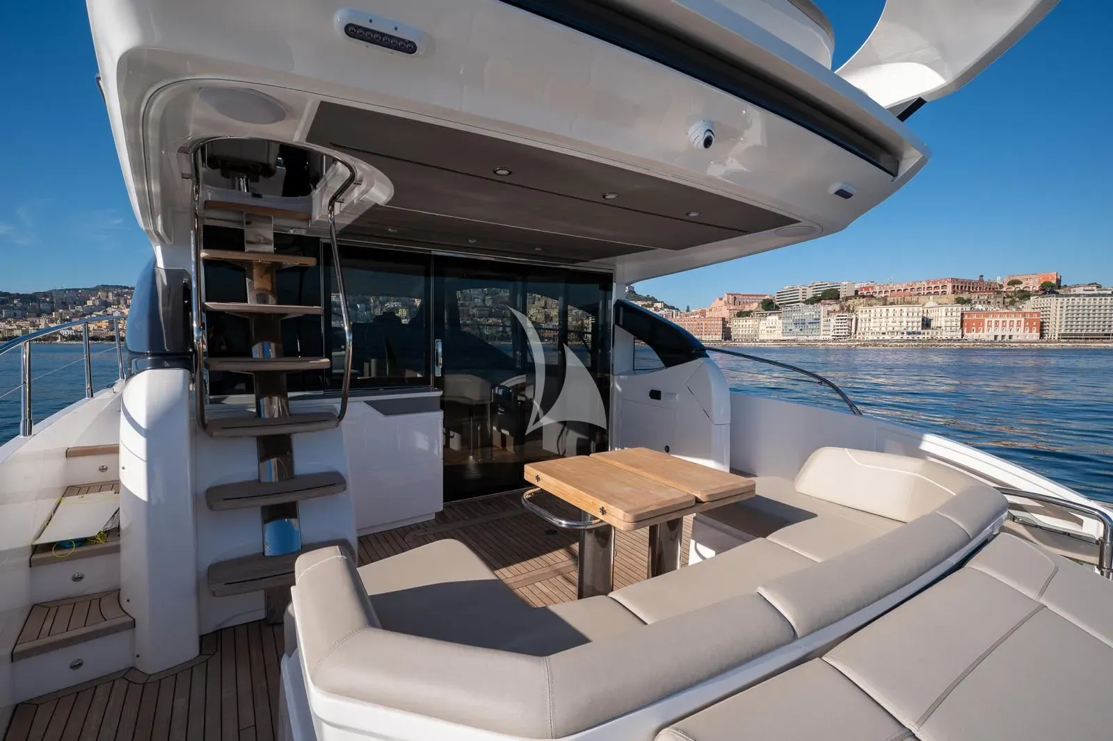 Luxury Crewed Motor Yacht ALL FOR YOU photo 7