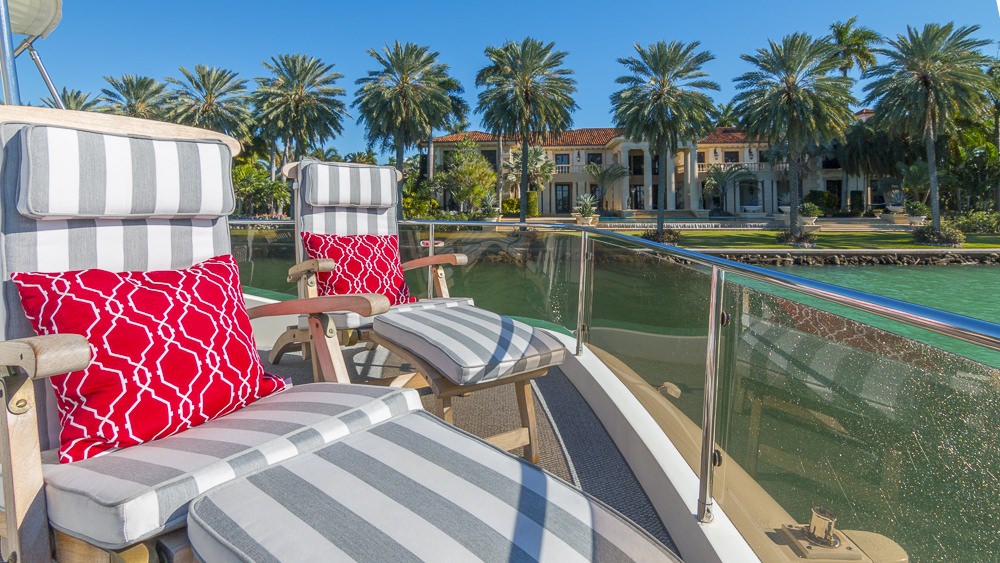 Crewed Motor Yacht ALL GOOD photo 3