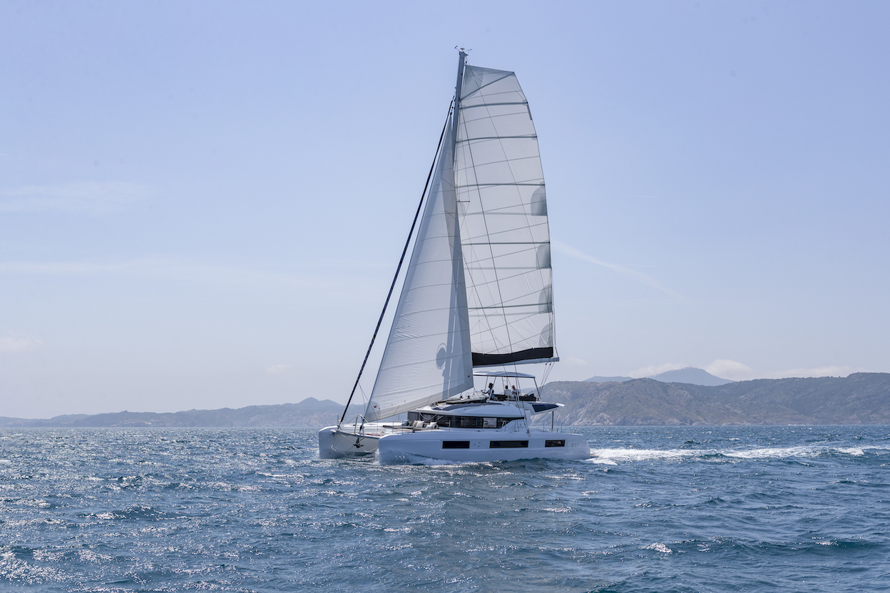 Crewed Catamaran ALLEGRA photo 5