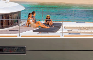 Crewed Power Catamaran ALLEGRA photo 6