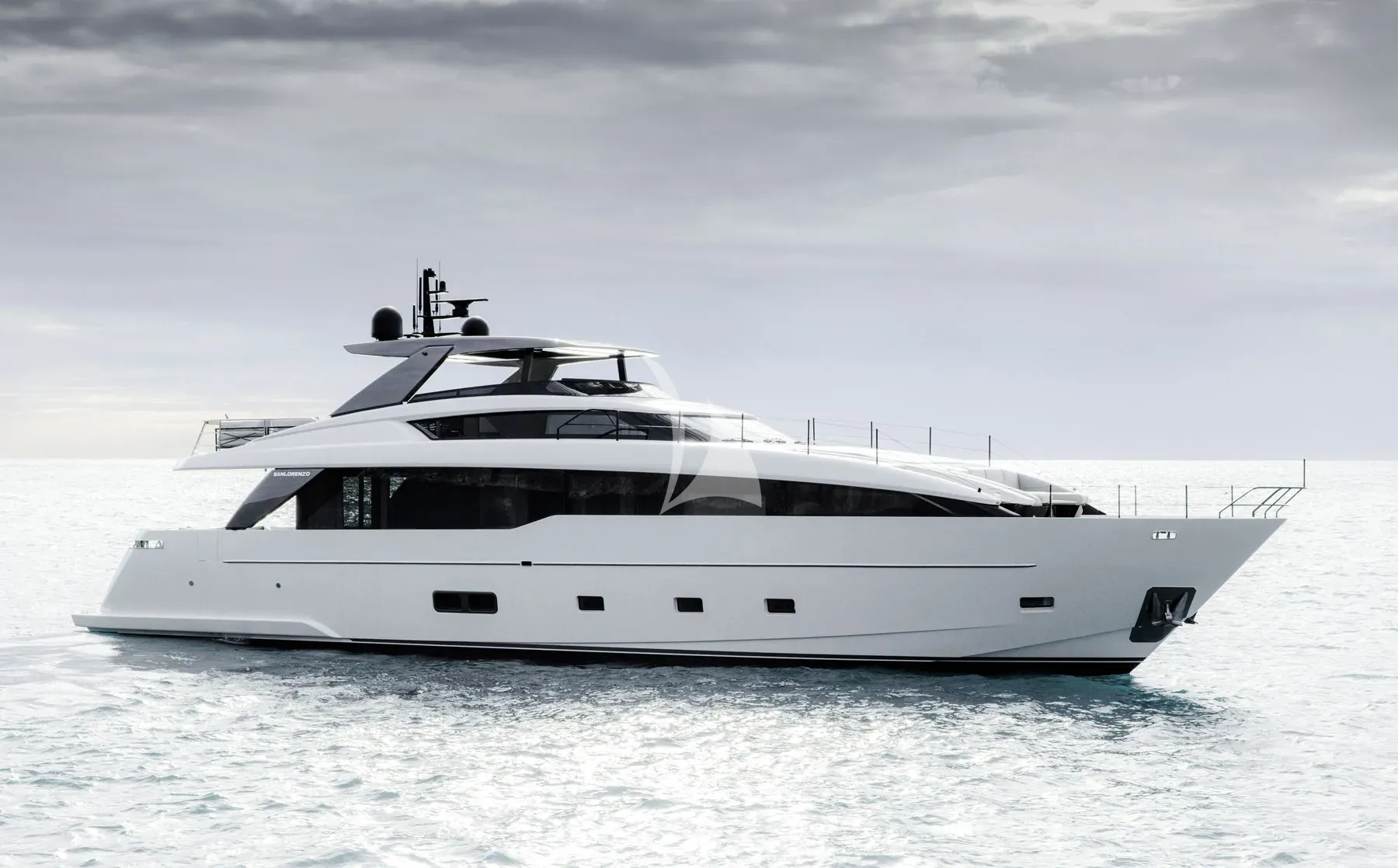 Luxury Crewed Motor Yacht ALMA BLU photo 4
