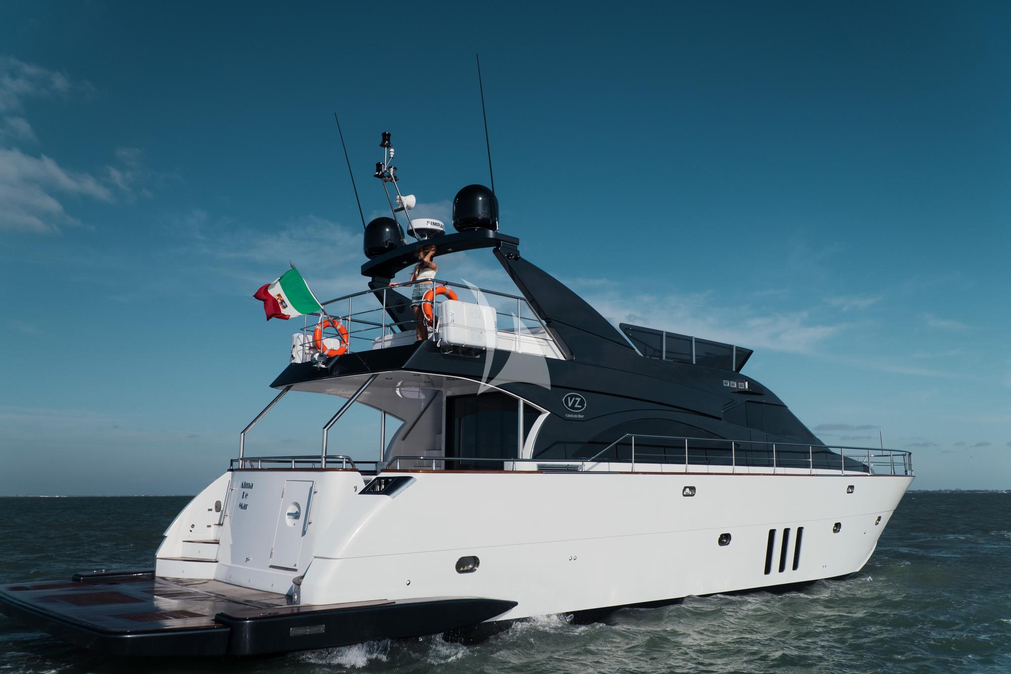 Crewed Motor Yacht ALMA DE MAR photo 3