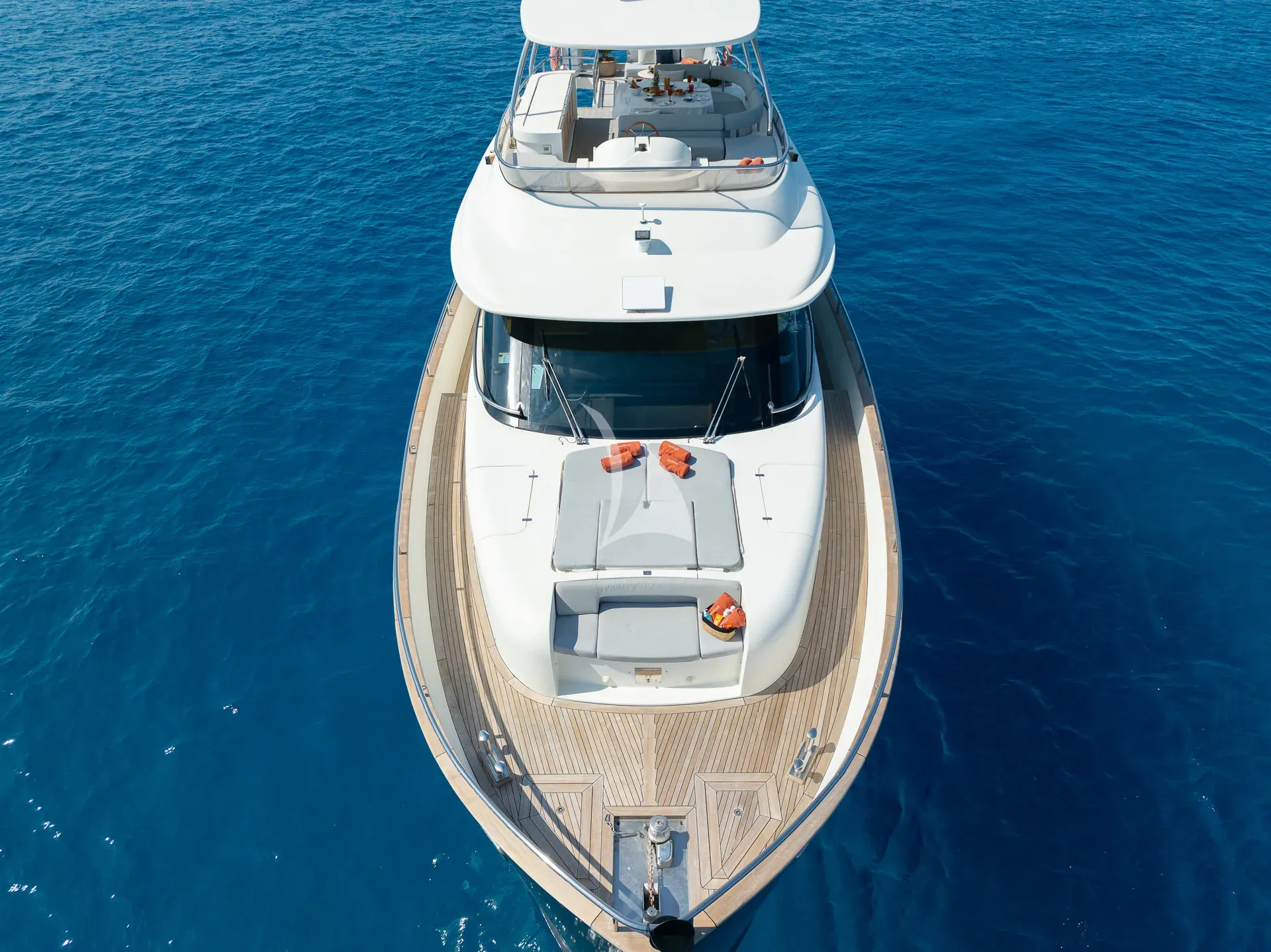 Luxury Crewed Motor Yacht ALMAR II photo 4