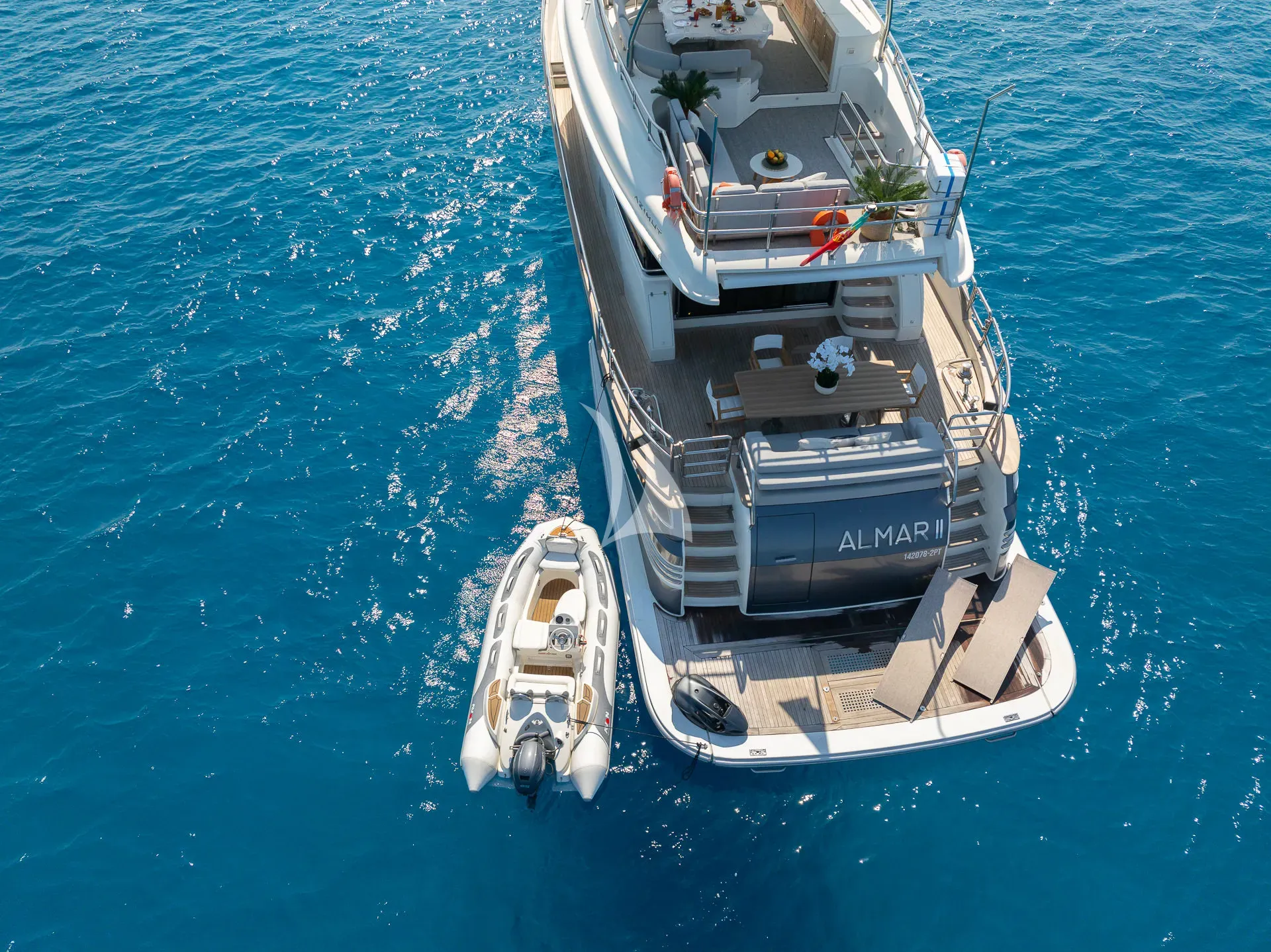 Luxury Crewed Motor Yacht ALMAR II photo 5