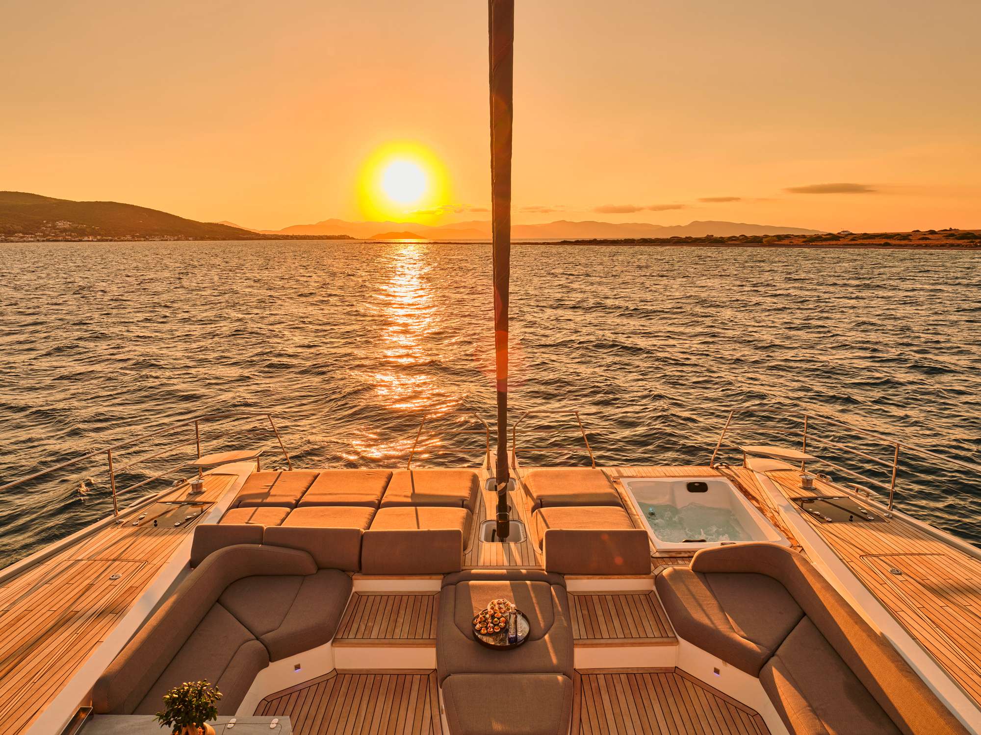 Luxury Crewed Catamaran ALOIA 80 photo 4