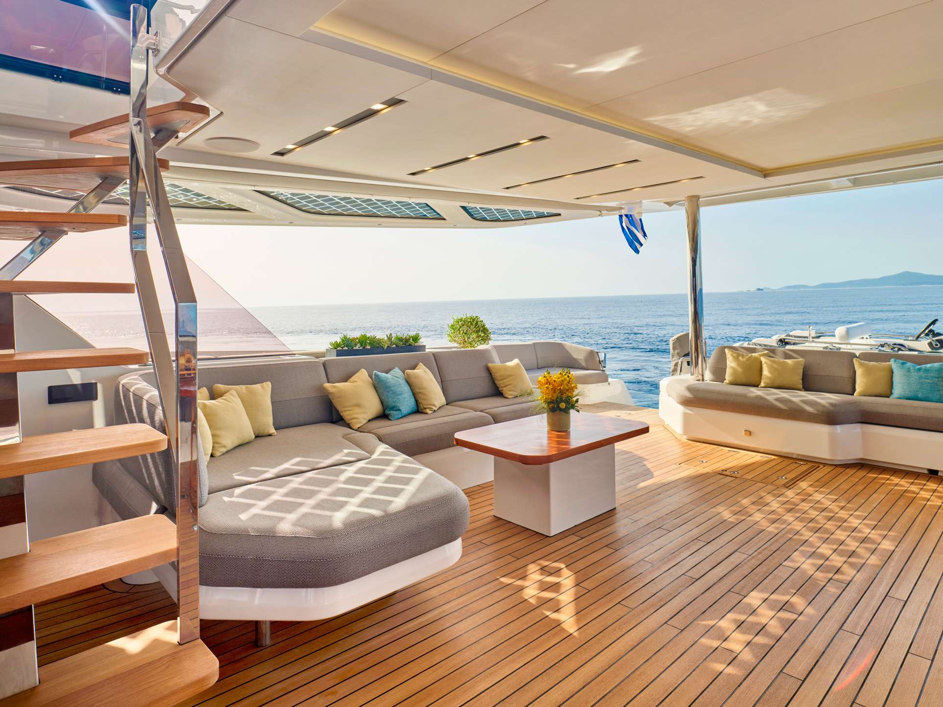 Luxury Crewed Catamaran ALOIA 80 photo 5