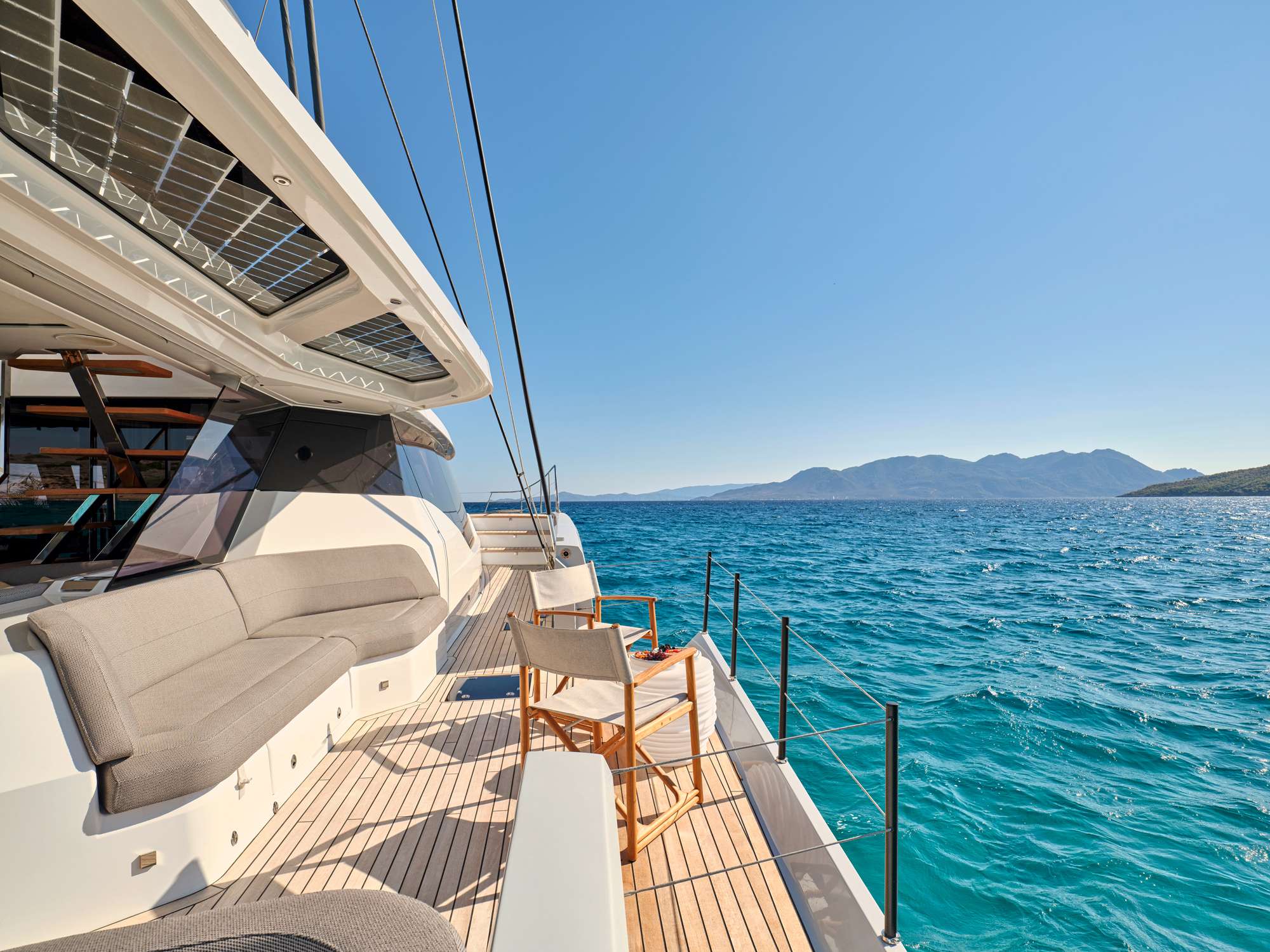 Luxury Crewed Catamaran ALOIA 80 photo 8