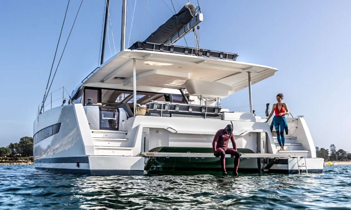 Luxury Crewed Catamaran AMANTE photo 3