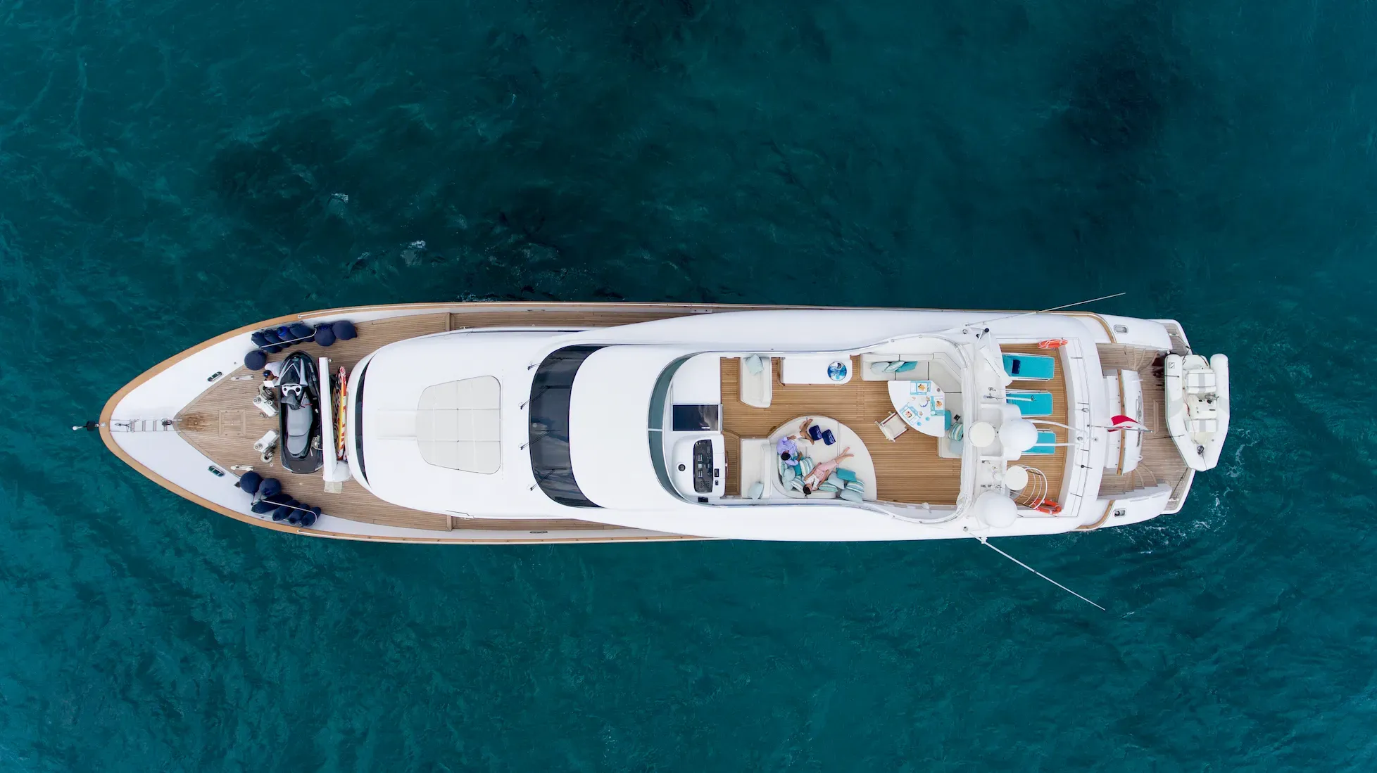 Luxury Crewed Motor Yacht AMAYA photo 7