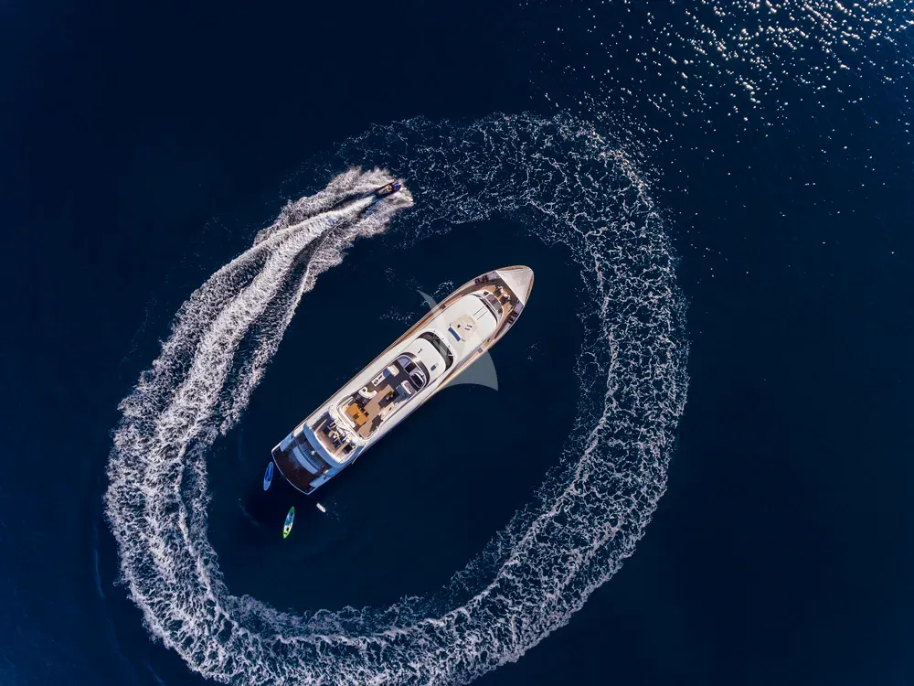 Luxury Crewed Motor Yacht ANASA photo 7