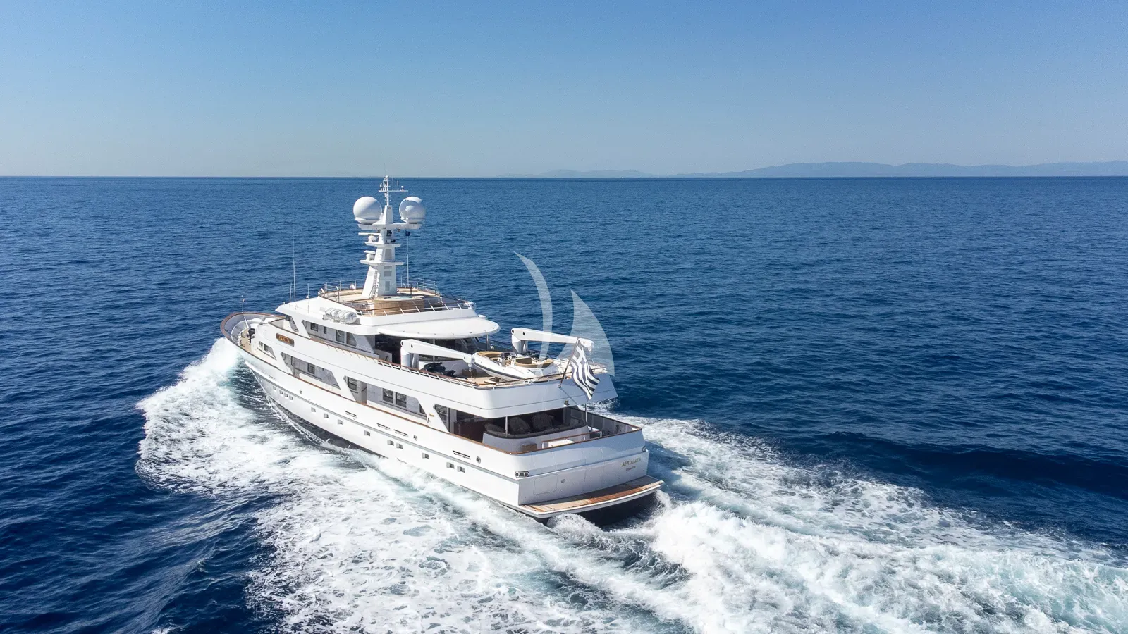 Luxury Crewed Motor Yacht ANCALLIA photo 4