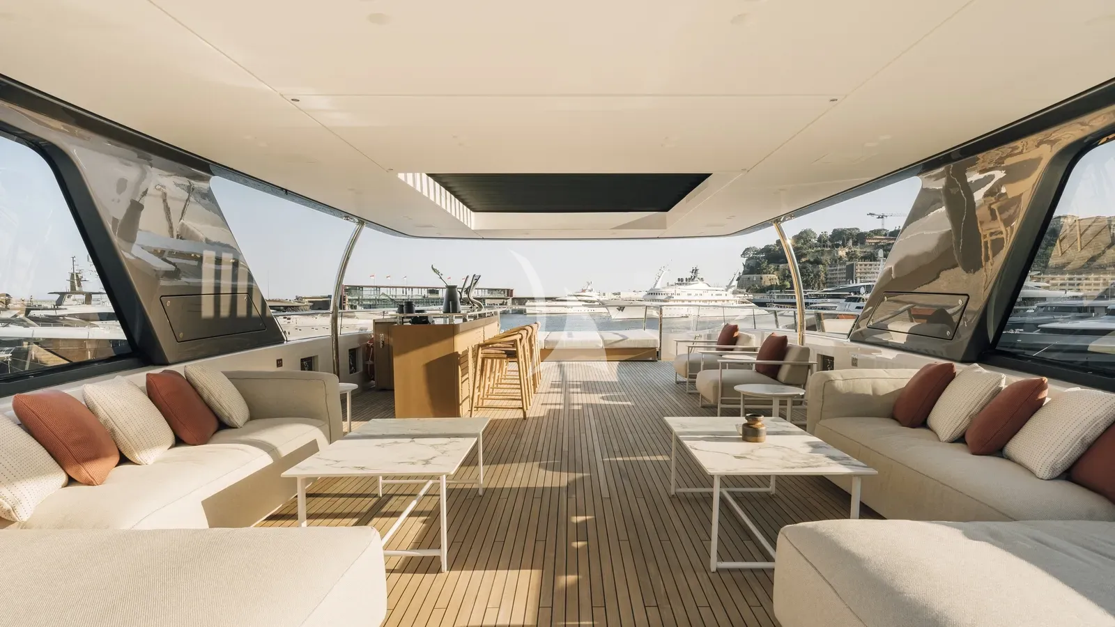 Luxury Crewed Motor Yacht ANDIAMO photo 7