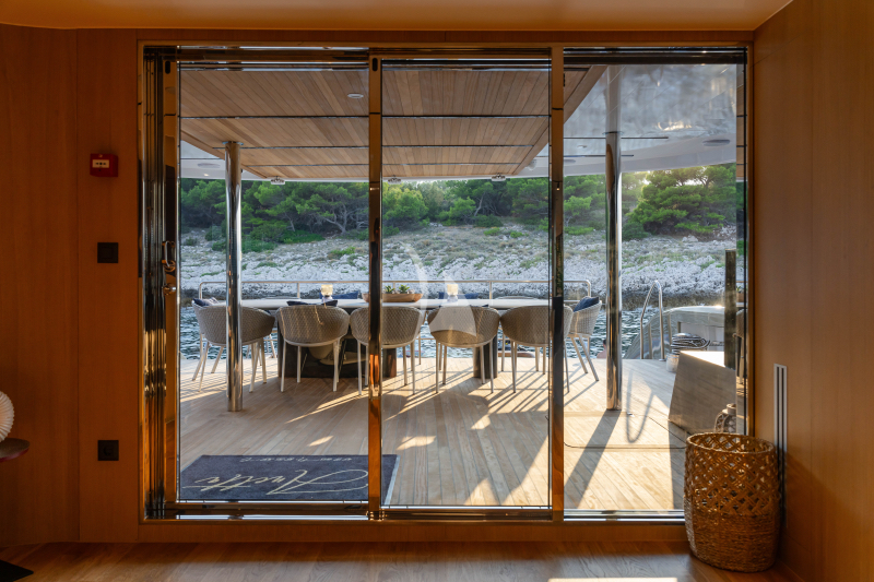 Crewed Motor Sailer ANETTA photo 7