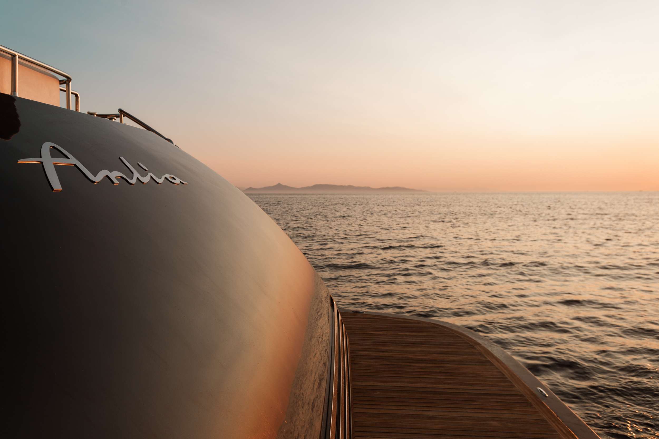 Crewed Motor Yacht ANLIA photo 3