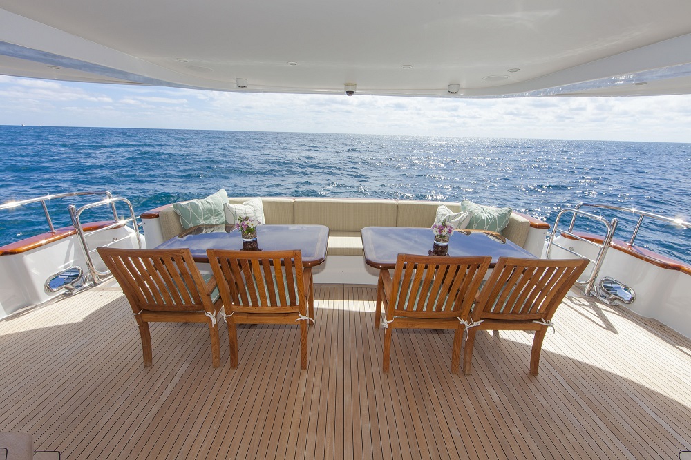 Luxury Crewed Motor Yacht ANNDRIANNA photo 7