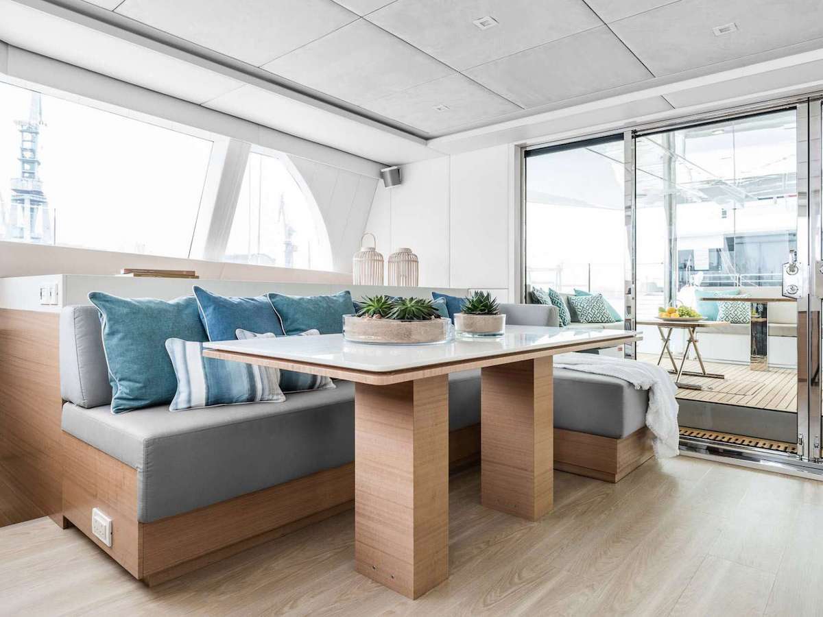 Crewed Catamaran ANNETTE2 photo 4