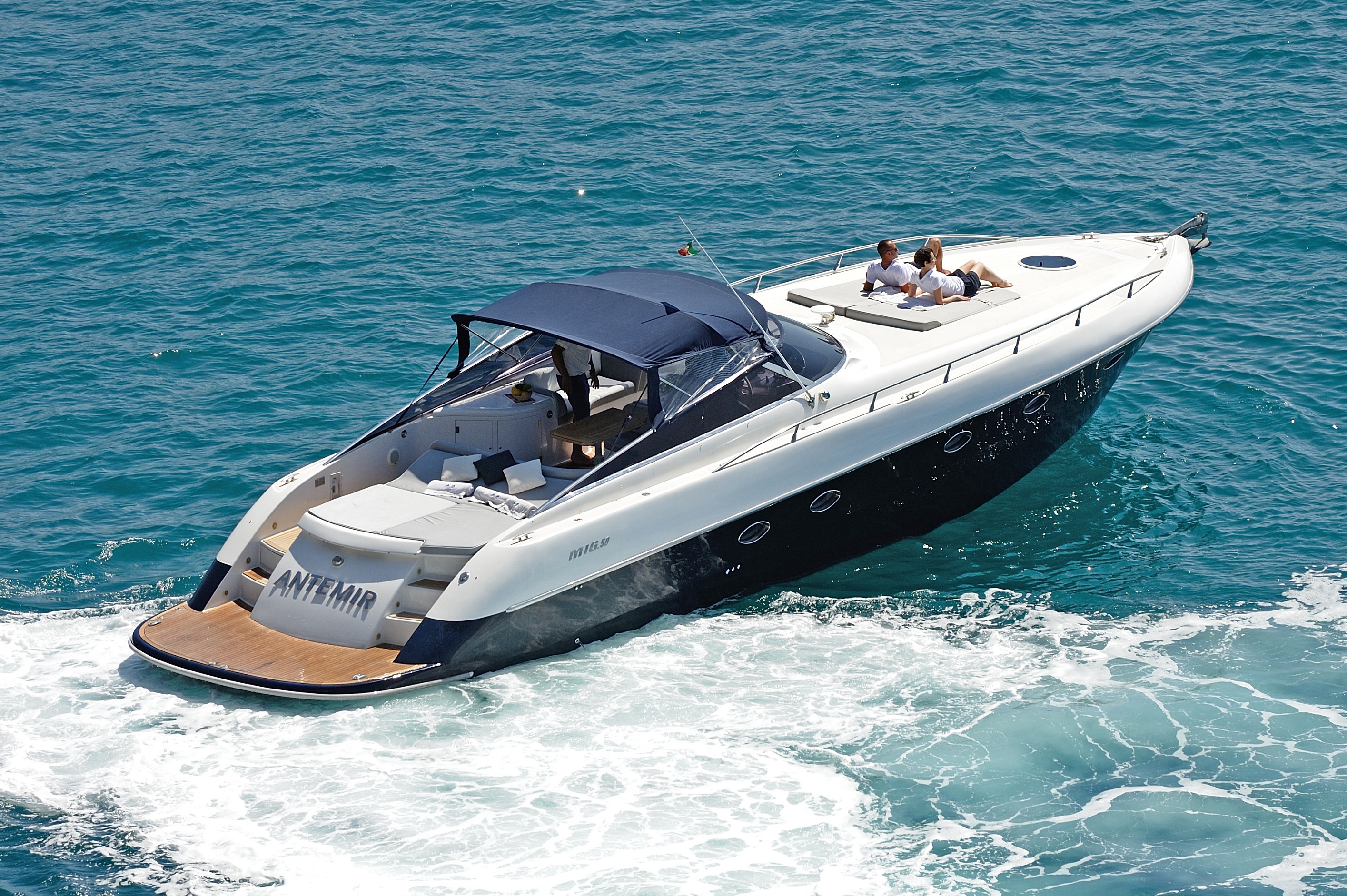 Crewed Motor Yacht ANTEMIR photo 4