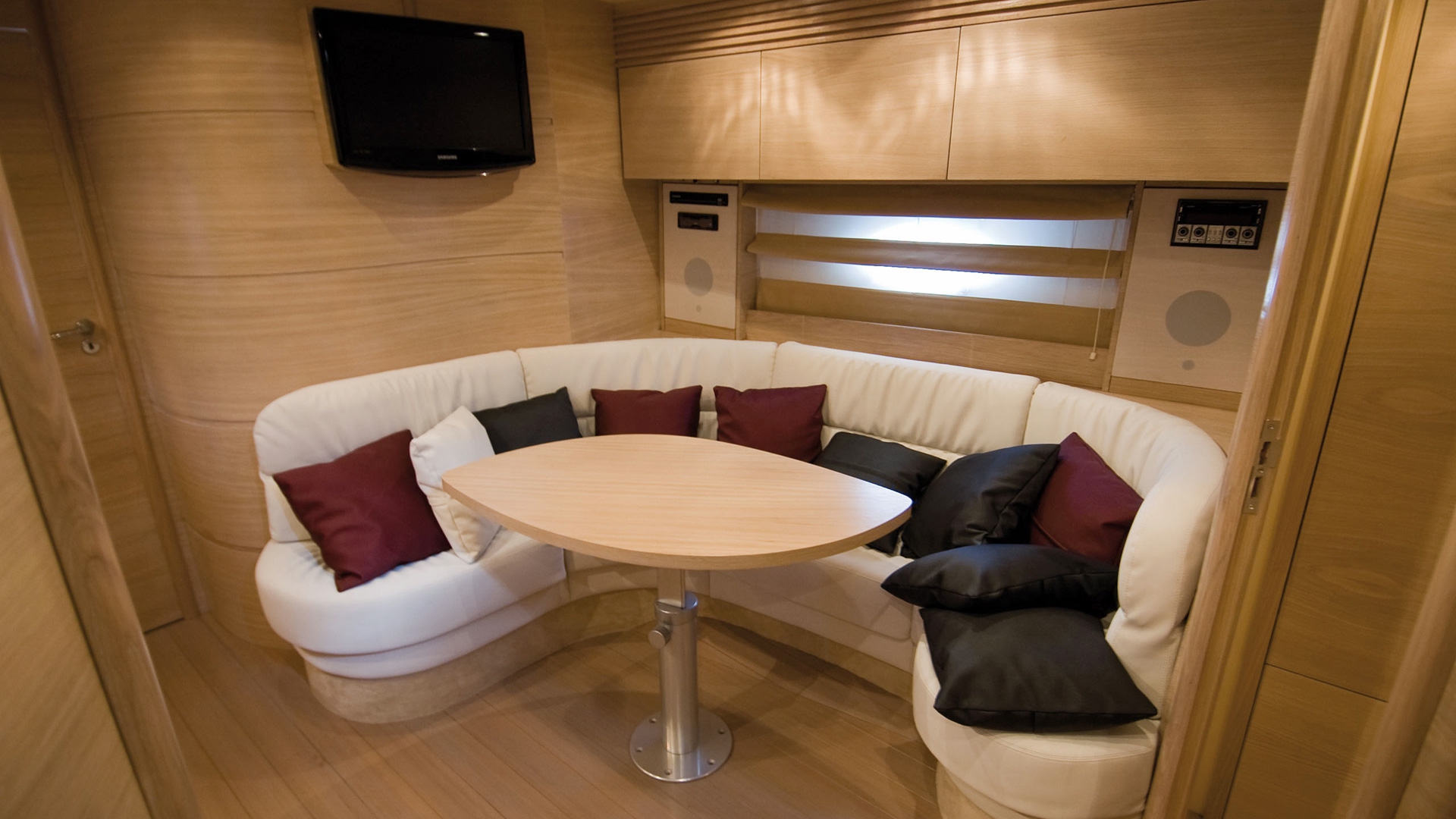 Crewed Motor Yacht ANTEMIR photo 6