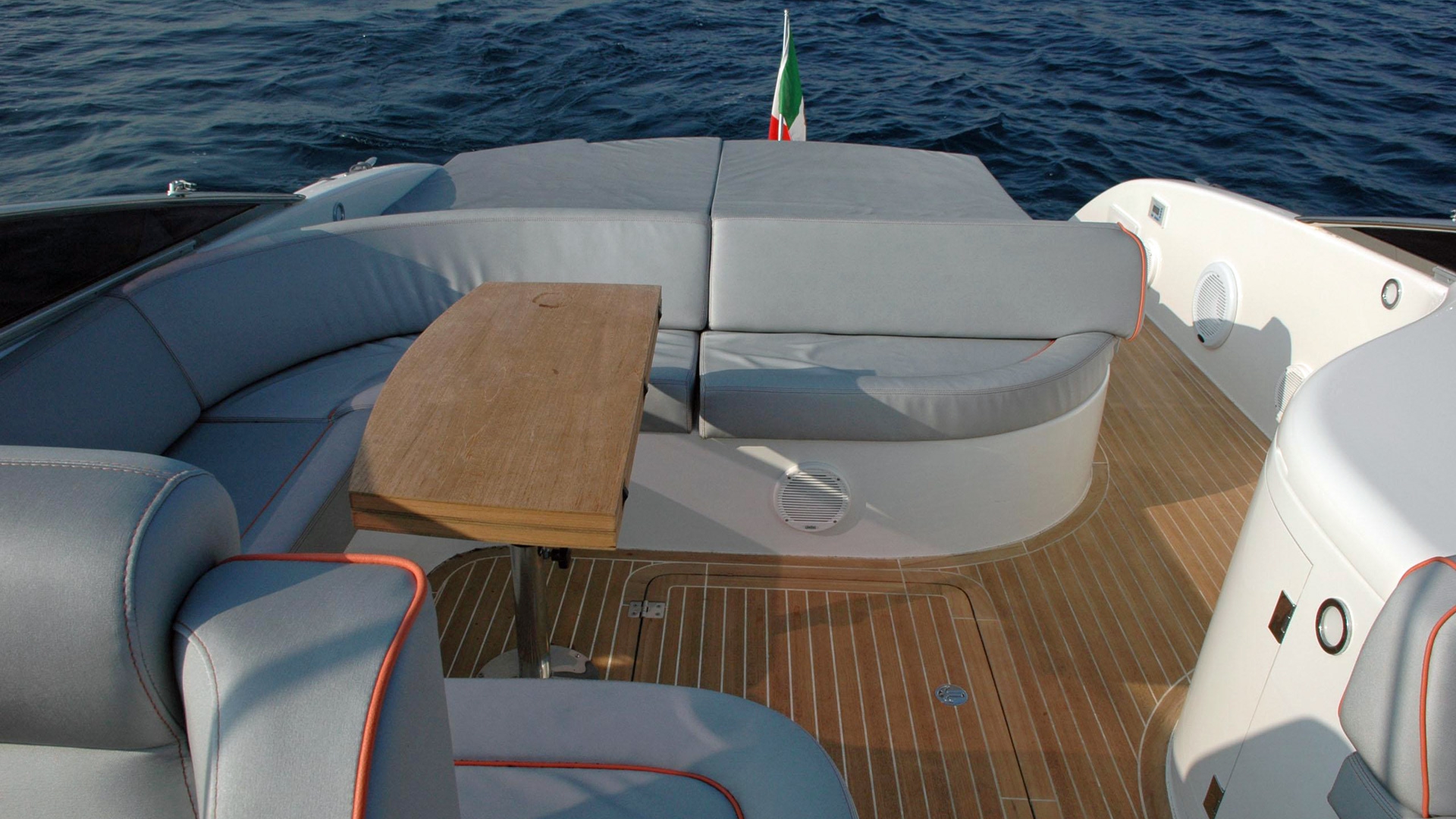 Crewed Motor Yacht ANTEMIR photo 8