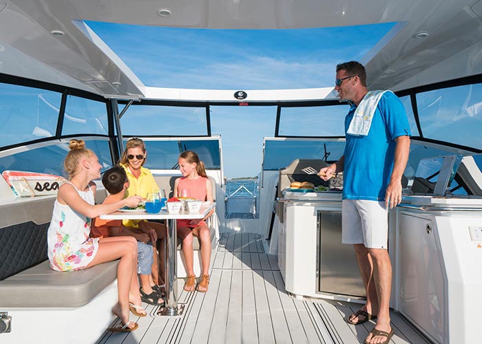 Crewed Motor Yacht Aquila 36 photo 6