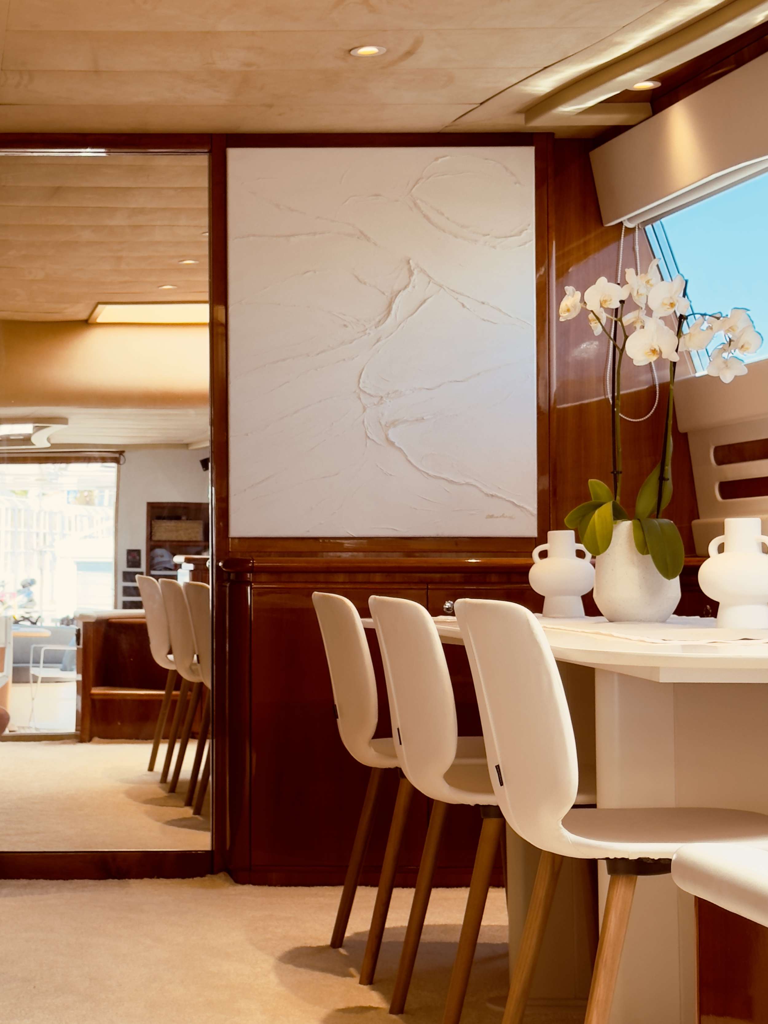 Crewed Motor Yacht ARCELIA photo 7