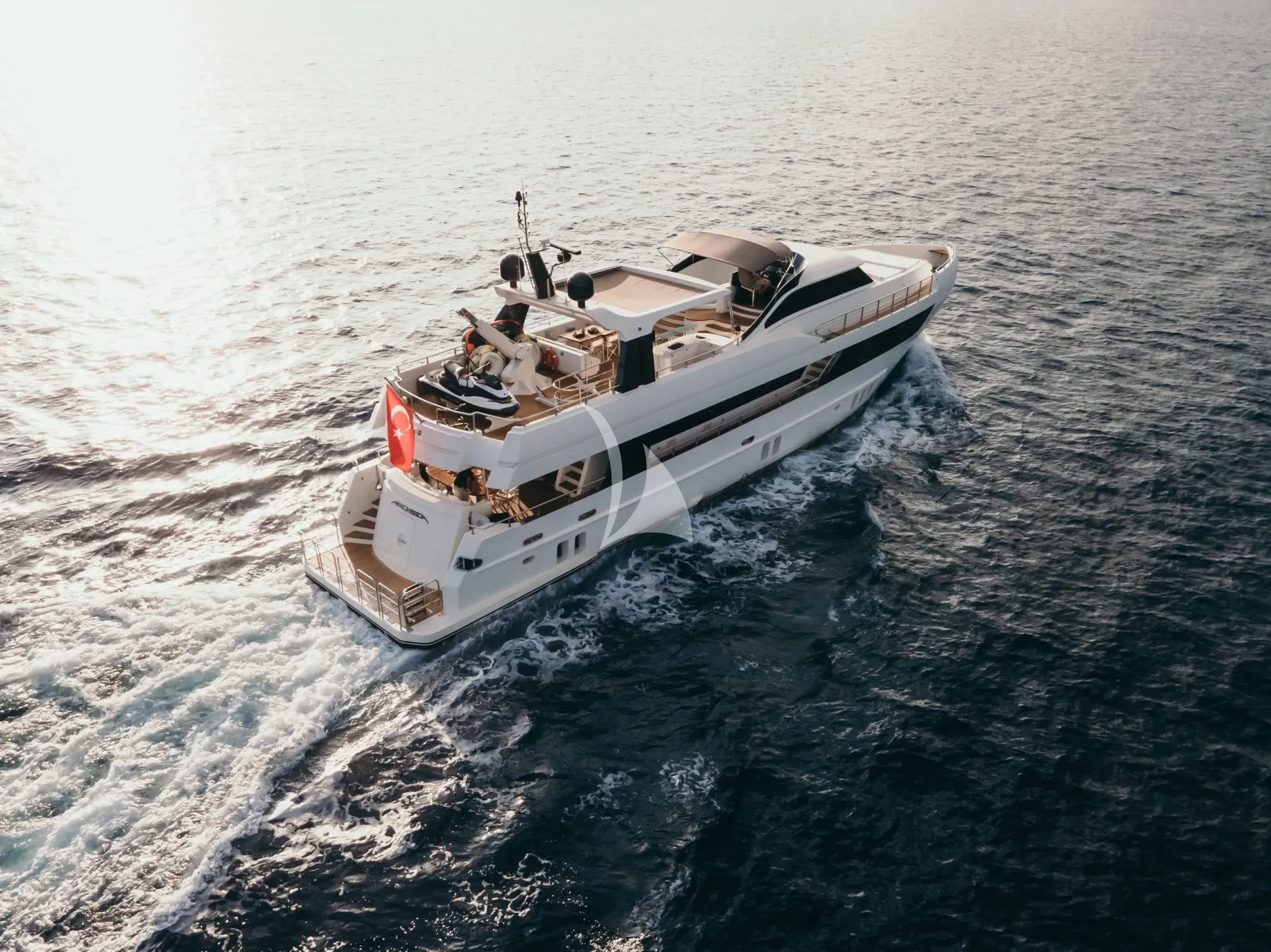 Luxury Crewed Motor Yacht ARCHSEA photo 5